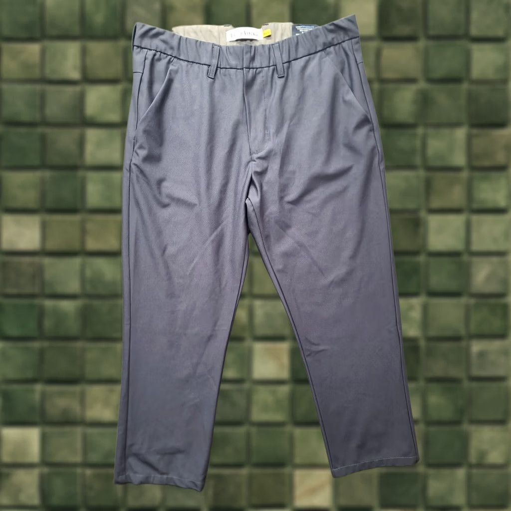 Vintage Tailor Vintage Pants Mens 36x30 Chino Slim Straight Leg Stretch Beige Cotton Nylon Spandex Size US 36 / EU 52 - 1 Thumbnail