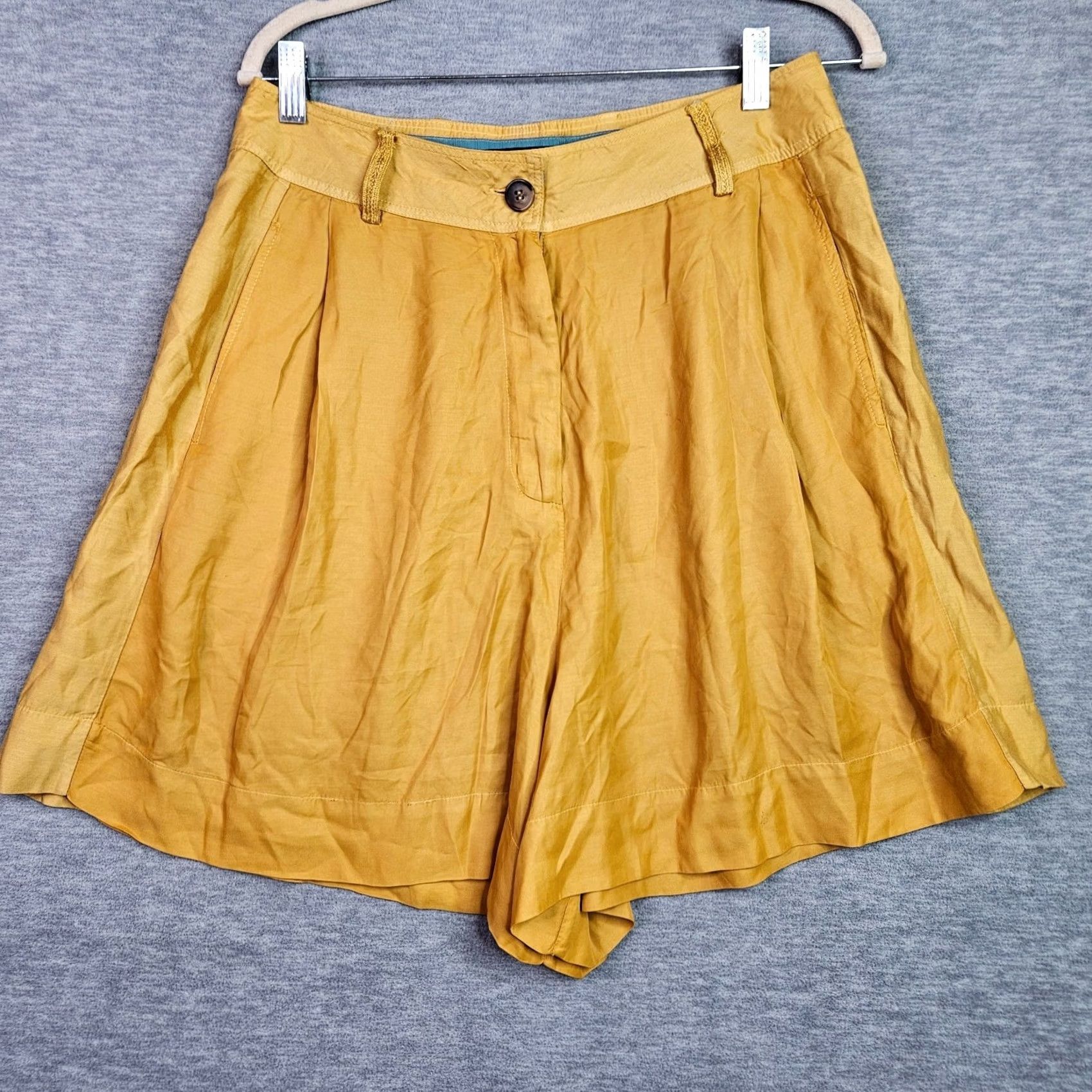Vintage Burning Torch Yellow Ladies L Pleated Shorts Cupro CMD High Rise Button Closure Casual Beach Outdoor Set/Bohemian Mens Womens Girls? Size 36" / US 14 / IT 50 - 2 Thumbnail