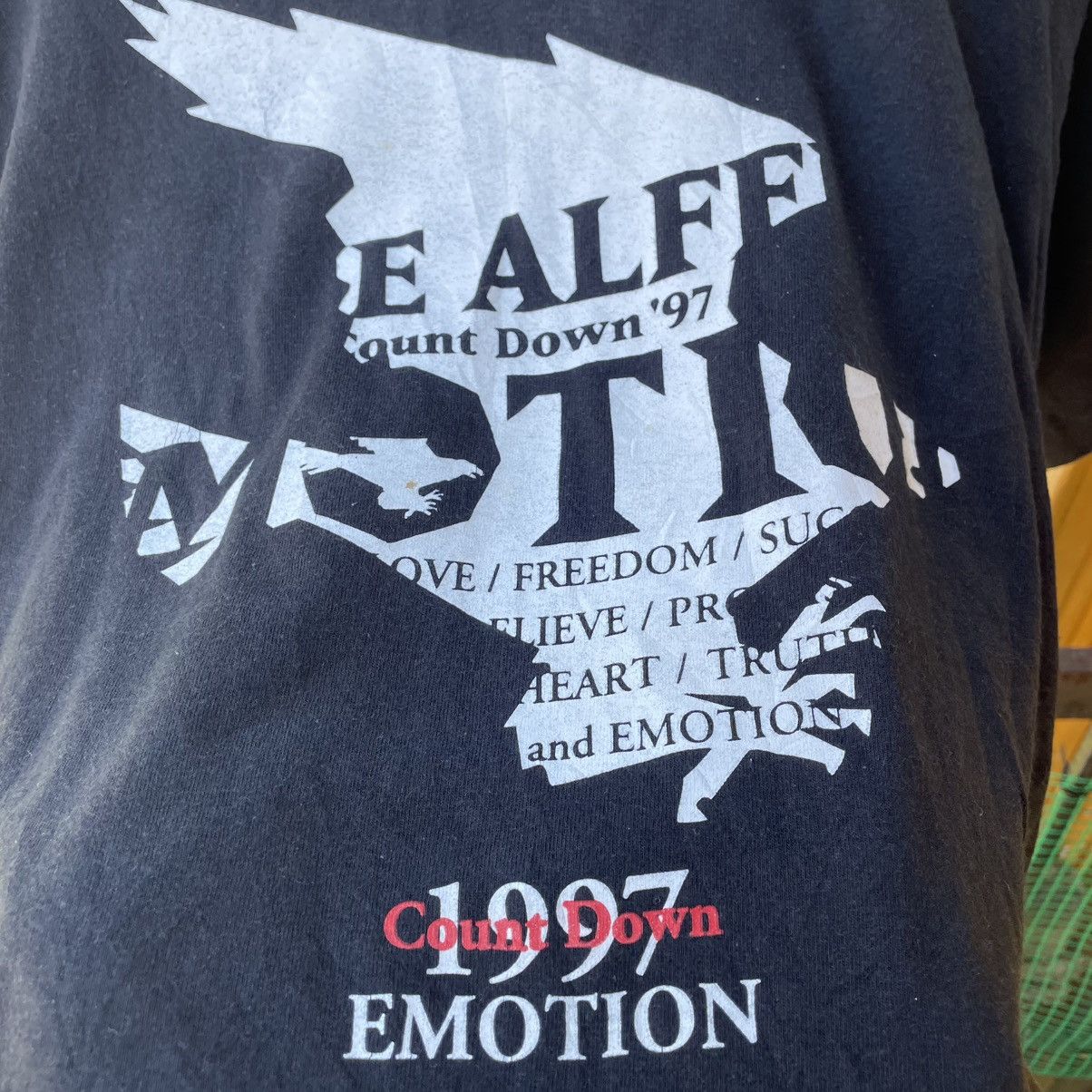 Band Tees × Vintage 🔥🇯🇵Vintage 1997 The Alfee Count Down Emotions Promo Tee Size US L / EU 52-54 / 3 - 6 Thumbnail