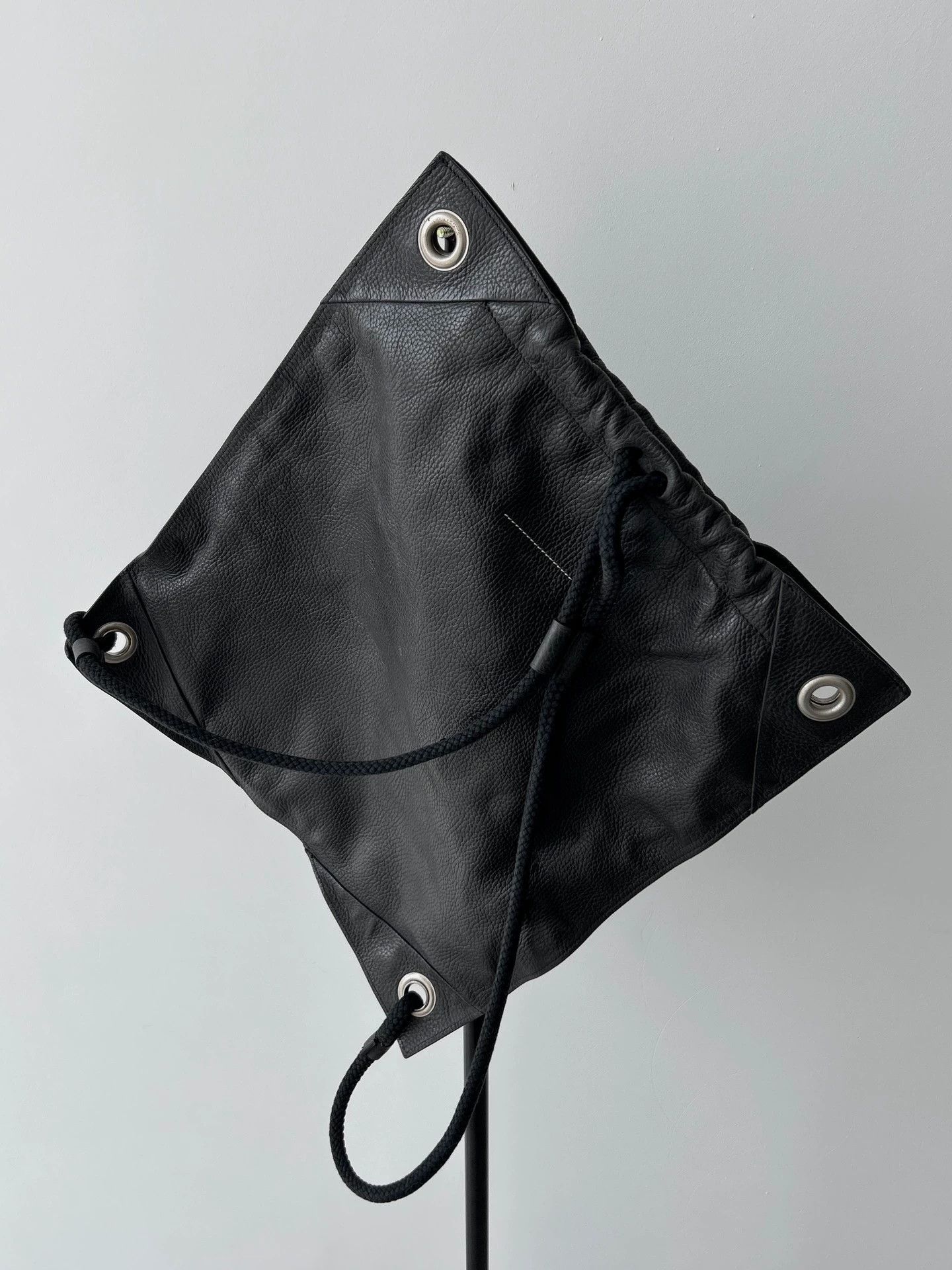 MM6 MM6 Maison Margiela A/W15 Leather Square Bag Size ONE SIZE - 2 Thumbnail