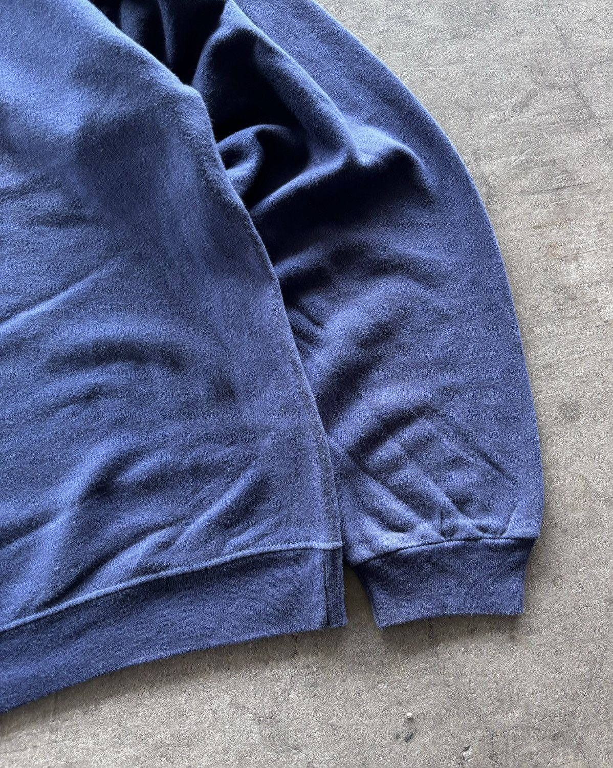 Jerzees × Vintage Vintage Gatlinberg Tennessee Navy Boxy Crewneck Size US L / EU 52-54 / 3 - 2 Thumbnail
