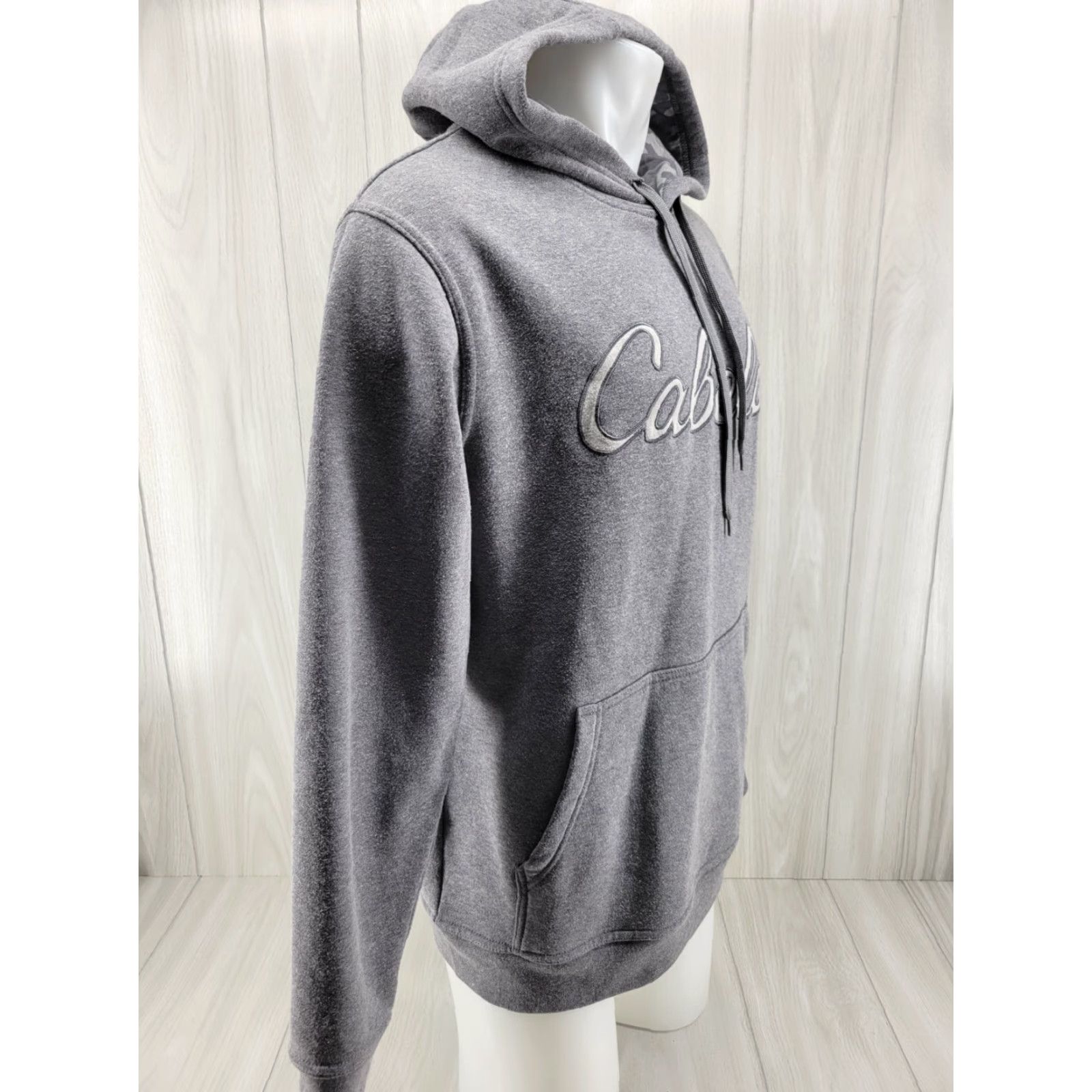 Vintage Cabela's Hoodie Mens Medium REG Gray Spell Out Sweater Pullover Fleece Size US M / EU 48-50 / 2 - 5 Thumbnail