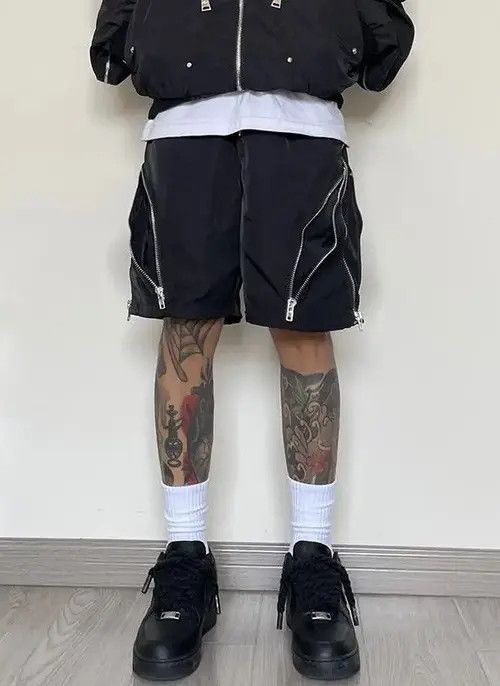 Japanese Brand Kurumi x Ayase Streetwear Zipper Retro Design Shorts Y2k Size US 30 / EU 46 - 1 Thumbnail