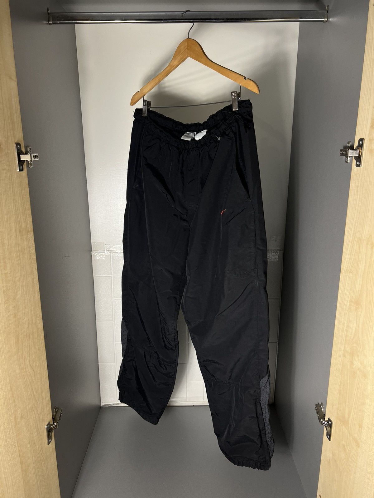 Nike VINTAGE NIKE RETRO SWEATPANTS MULTIPICKET DRILL SWOOSH JAPAN STYLE Y2K 90s Size US 36 / EU 52 - 13 Thumbnail