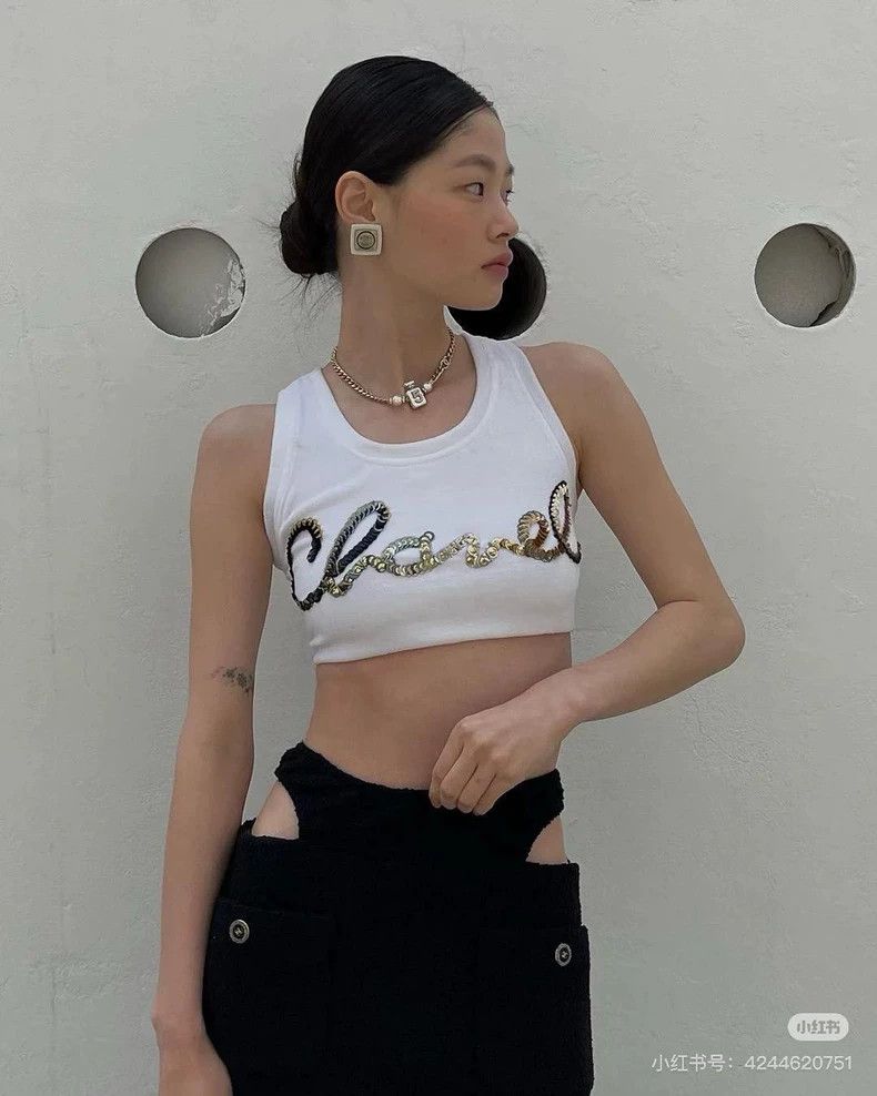 Chanel Chanel 22s catwalk white velvet sequin letter logo short v Size XS / US 0-2 / IT 36-38 - 8 Thumbnail