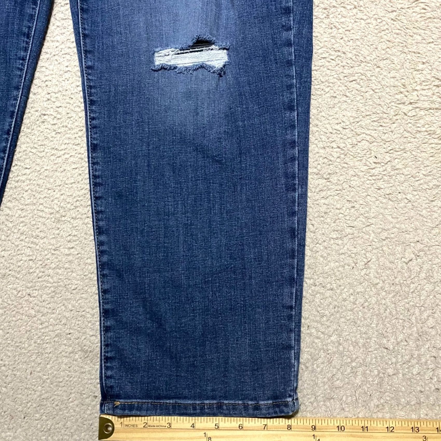 Levi's Levis Jeans Womens Plus 22W Boyfriend High Rise Distressed Denim Blue Size 40" / US 18 - 6 Thumbnail