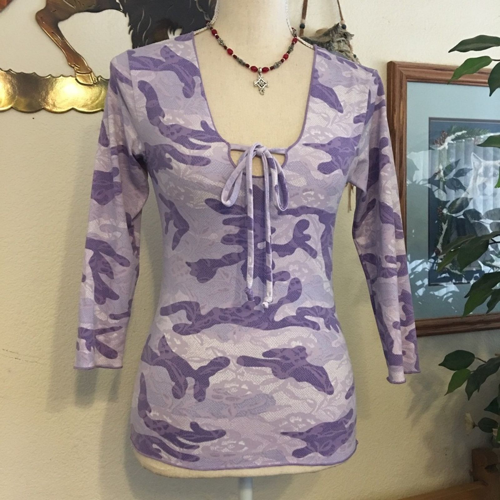 Other Styles purple camo & lace print stretch top S Size S / US 4 / IT 40 - 1 Thumbnail