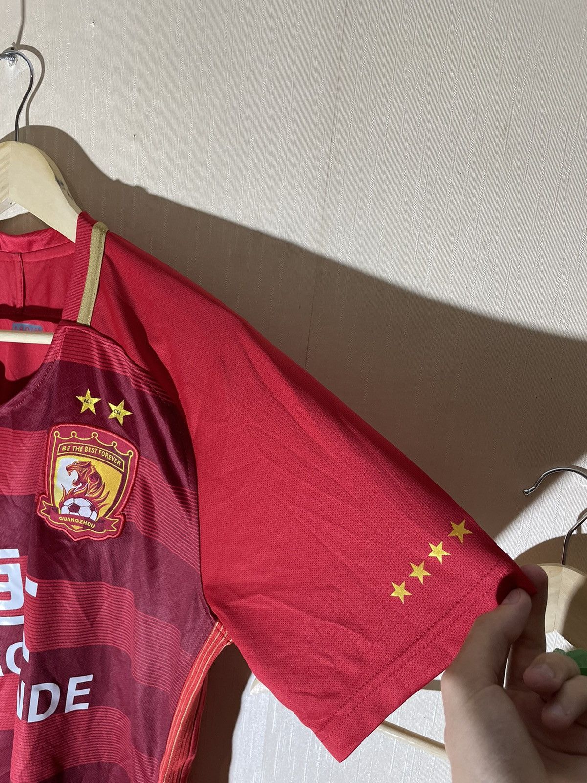 Vintage Guangzhou streetwear soccer t shirt Size US L / EU 52-54 / 3 - 6 Thumbnail