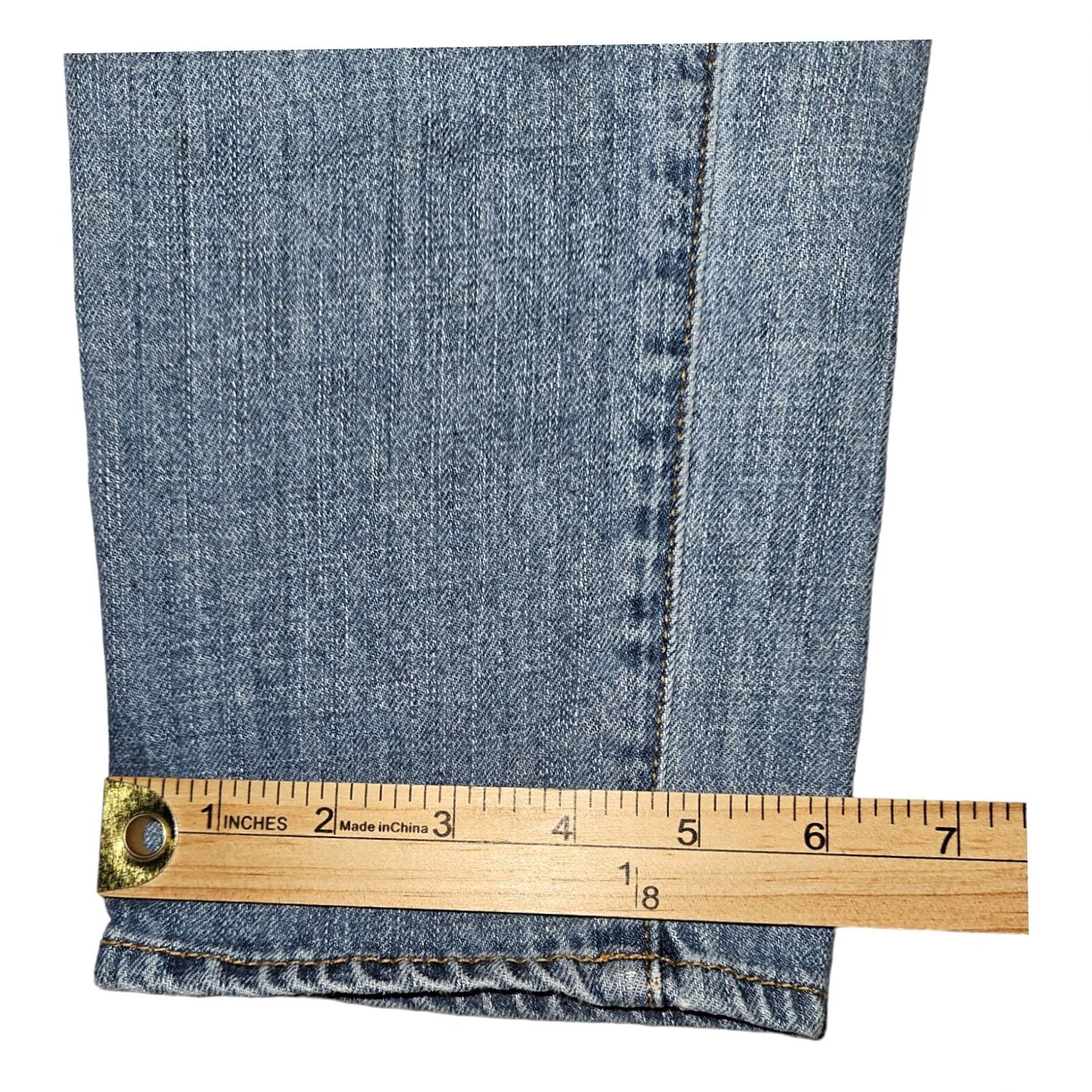 American Eagle Outfitters American Eagle Outfitters Jeans Women's Size 6 Blue Denim Tapered 5-Pocket Regular Rise Mid 28in Inseam Casual Mens? Size 28" / US 6 / IT 42 - 7 Thumbnail