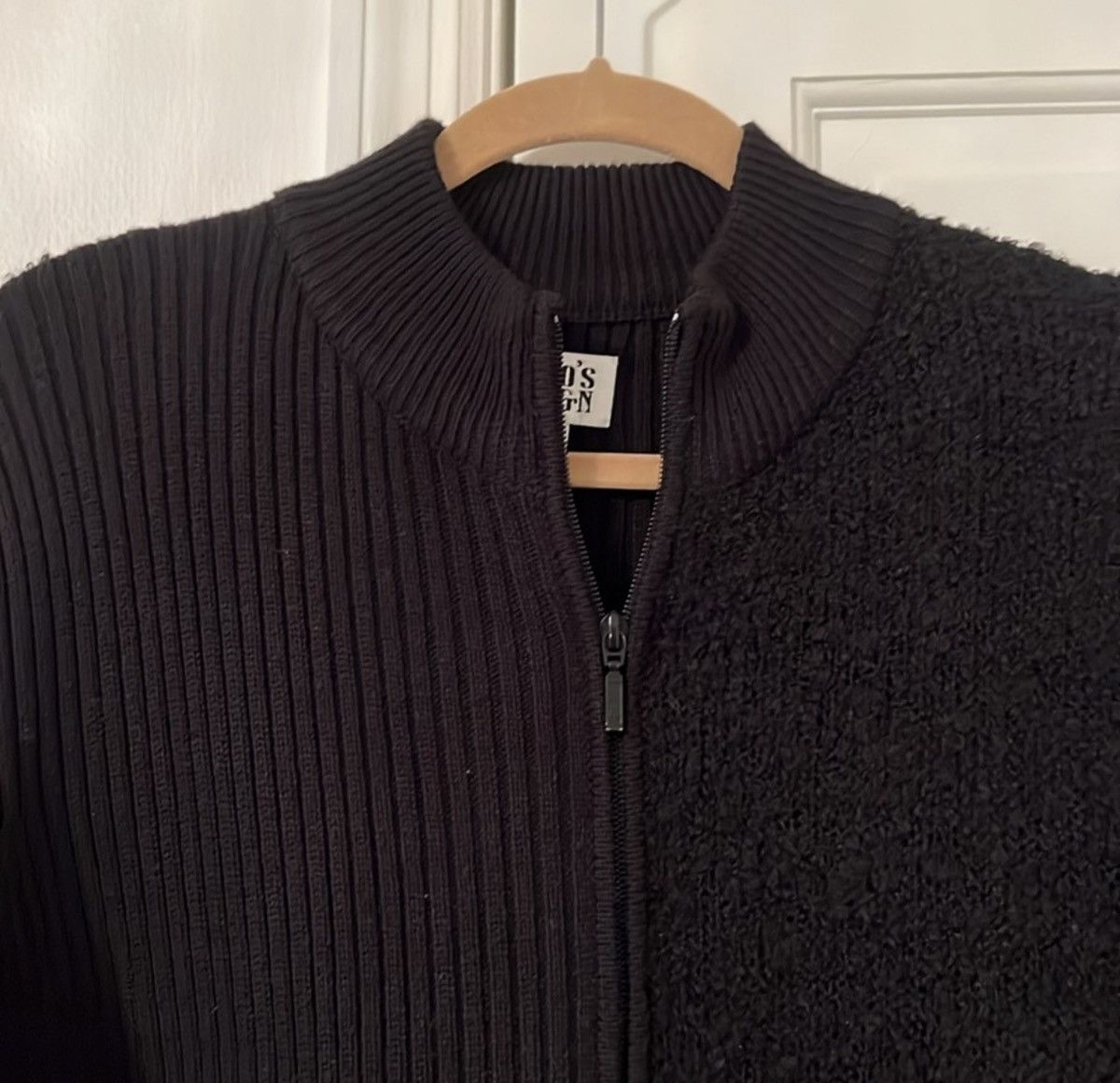 Chicos Vtg 90s Chico’s Design Rib Bouclé Knit Zip Jacket Black (XL) Size XL / US 12-14 / IT 48-50 - 4 Thumbnail