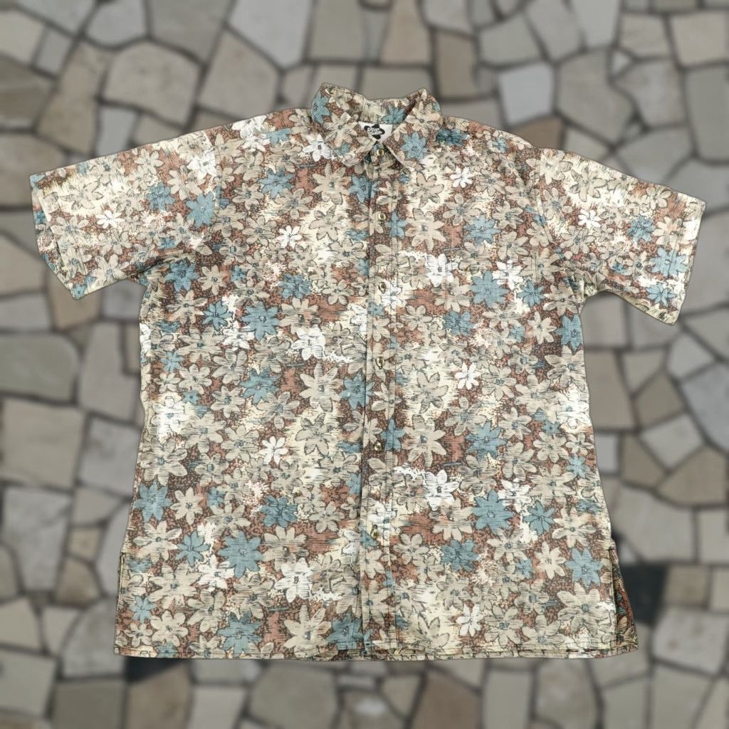 Hilo Hattie VINTAGE Hilo Hattie Shirt L Men Brown Floral Hawaiian Reverse Print Aloha Short Sleeve Button-Up Collared Pocketed L? Size US L / EU 52-54 / 3 - 1 Thumbnail