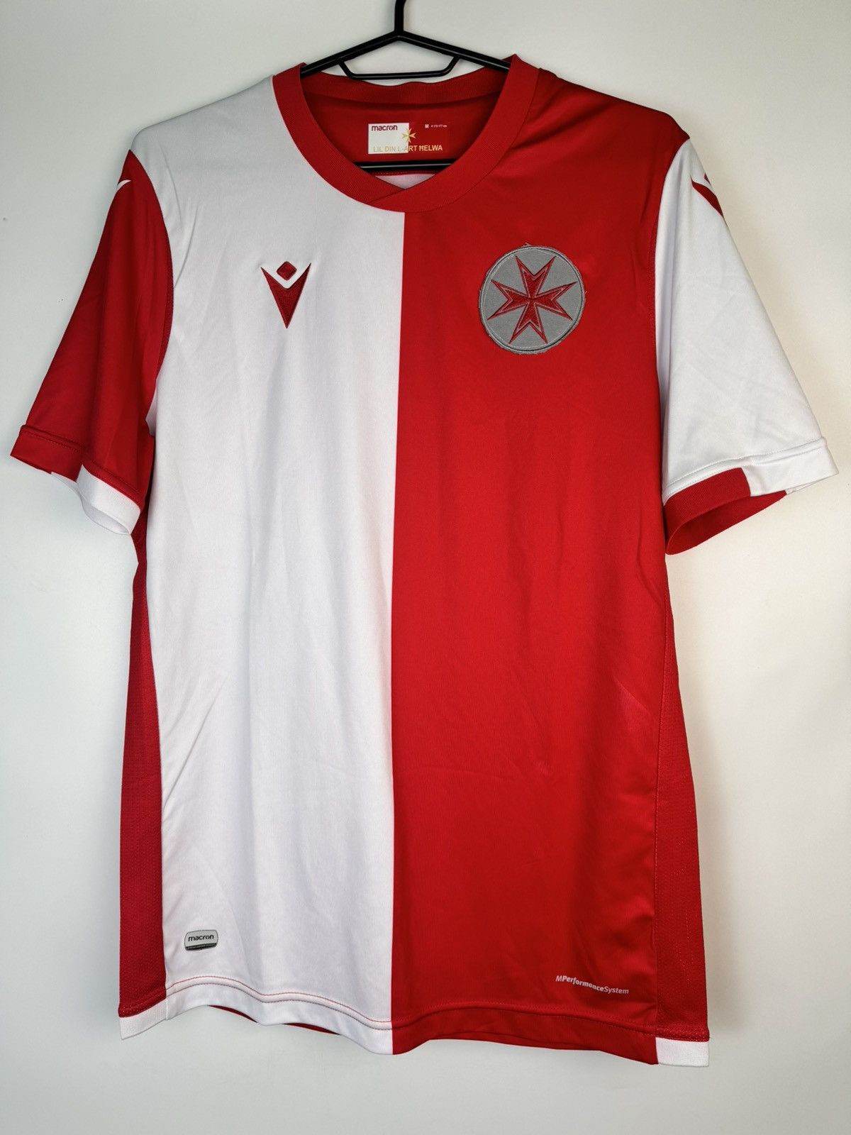 Macron Macron fc Malta soccer jersey rare football shirt Size US M / EU 48-50 / 2 - 1 Thumbnail