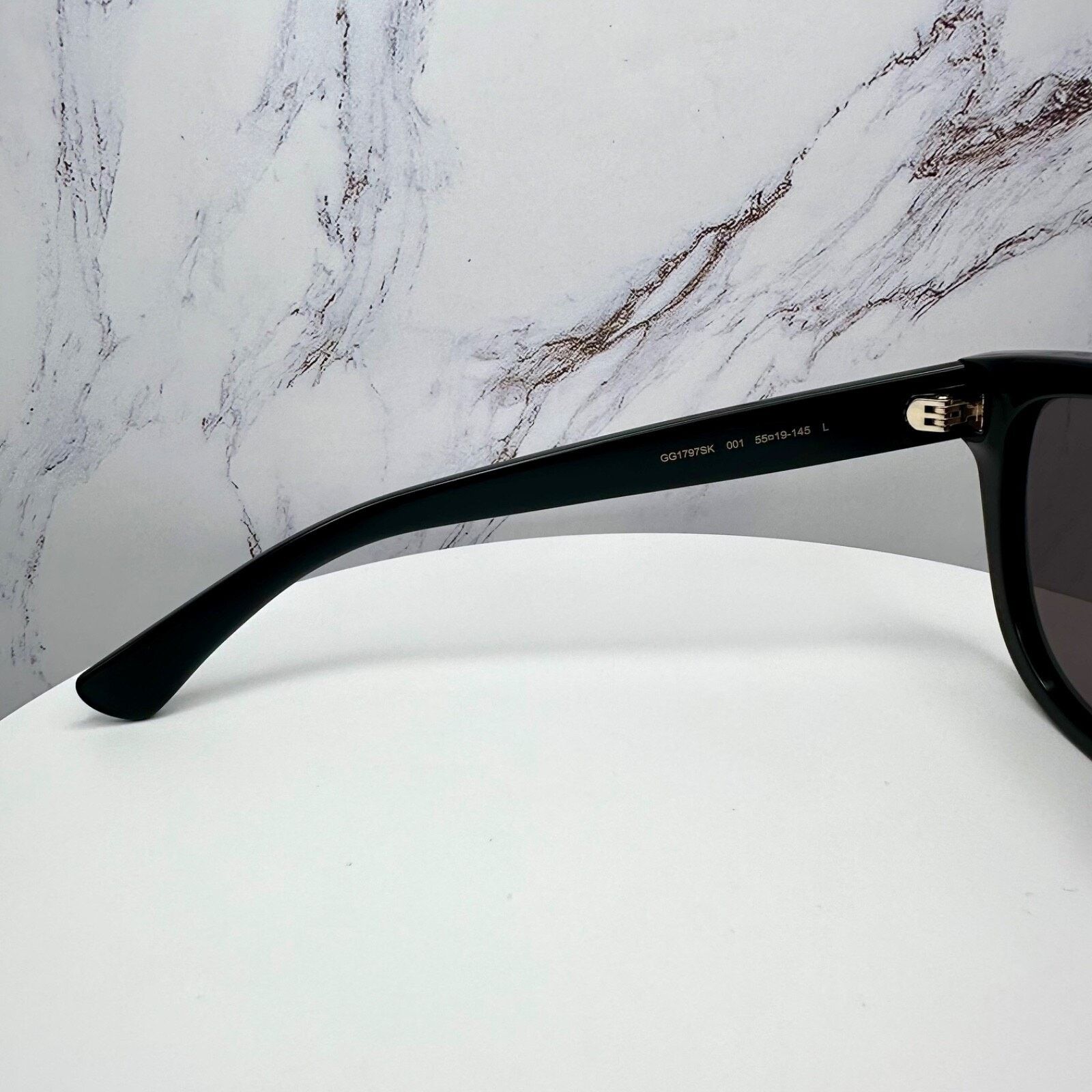 Gucci New GUCCI Sunglasses 2025 Collection Black 55mm Round Size ONE SIZE - 7 Thumbnail