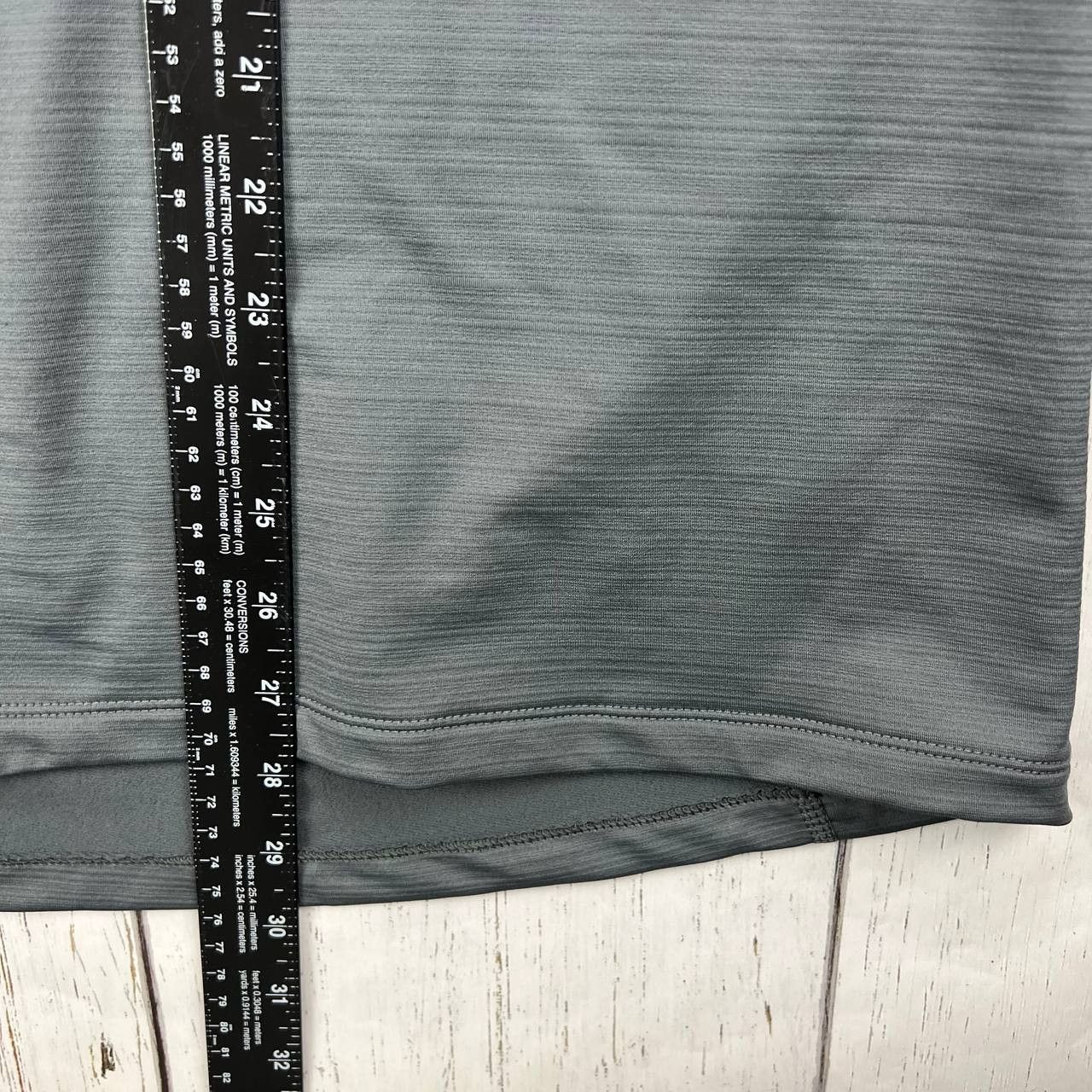 Nike Nike Pro Dri-Fit Large Slim Fit Shirt Mock Neck Gray Men Size US L / EU 52-54 / 3 - 8 Thumbnail