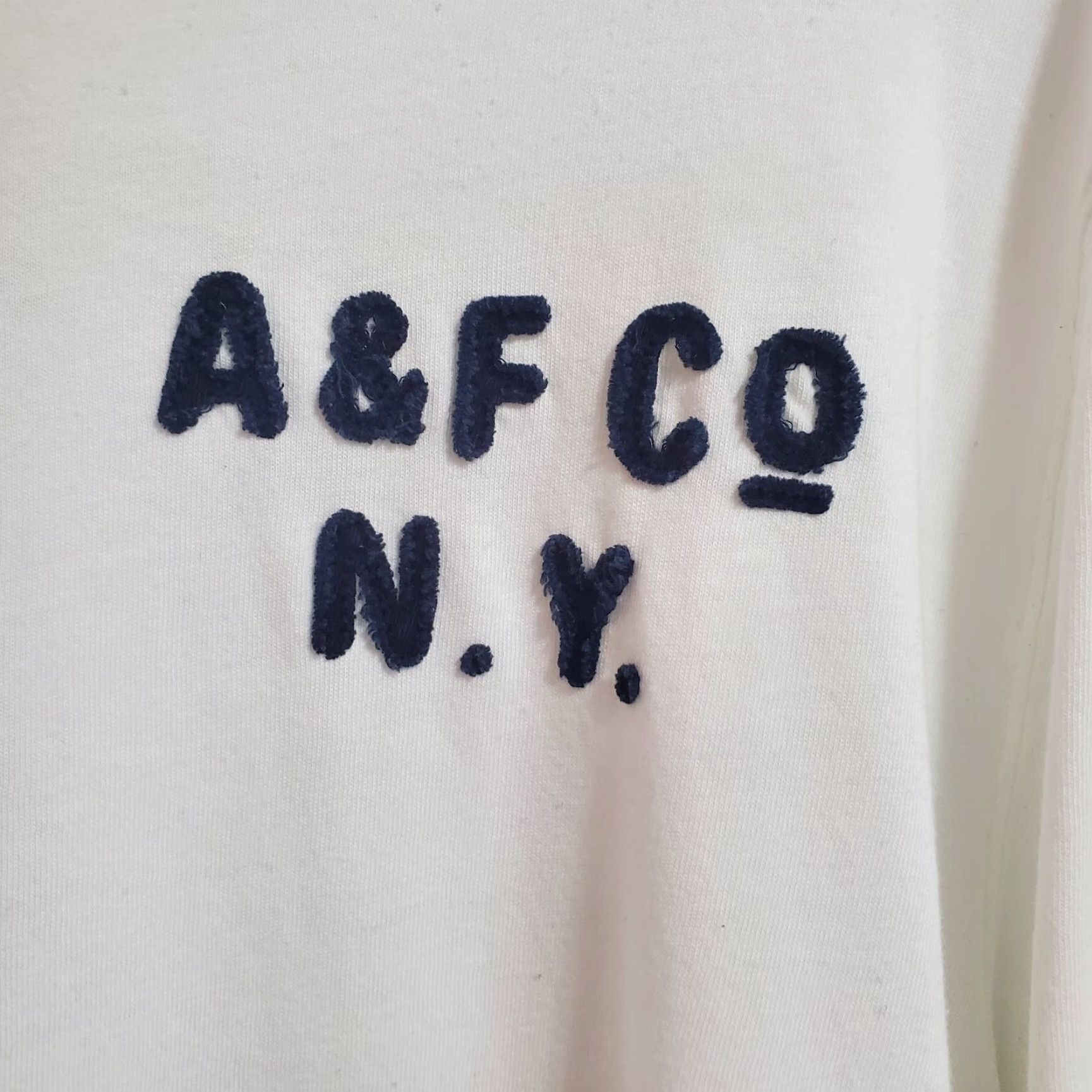 Abercrombie & Fitch Abercrombie & Fitch Muscle T Shirt Men XL White Long Sleeve Spellout 90s Y2K Size US XL / EU 56 / 4 - 4 Thumbnail