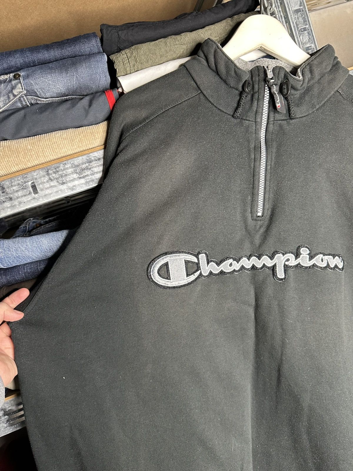Champion Champion USA Vintage Sweatshirt Black Embroidered Logo XL Size US XL / EU 56 / 4 - 3 Thumbnail