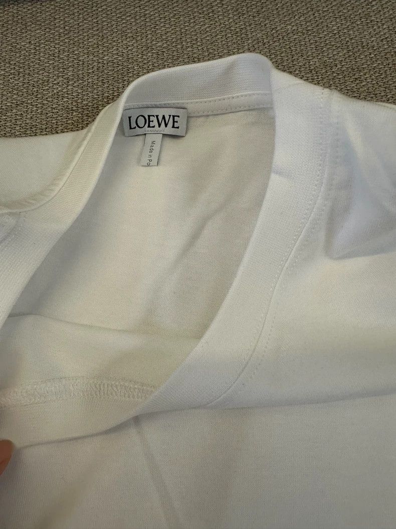 Loewe loewe white short sleeves 2504-Nextarrow Size US L / EU 52-54 / 3 - 3 Thumbnail