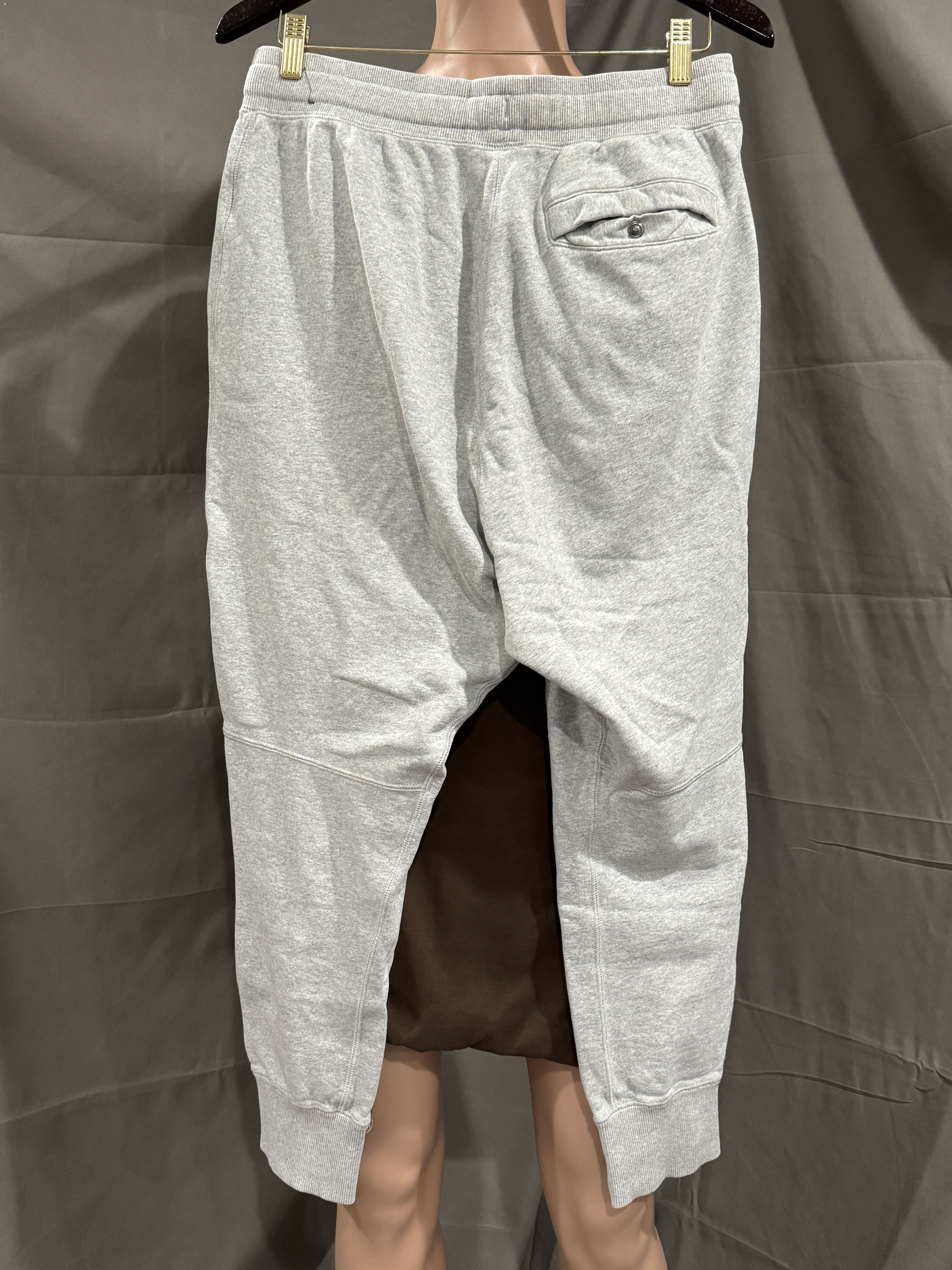 Nike Nike Fleece Jogger Sweatpant Heather Gray Size Medium Size US 32 / EU 48 - 7 Thumbnail