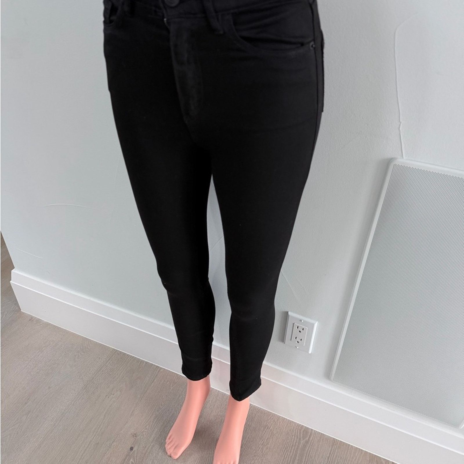 Other New Y2K Classic Black Skinny Pants size 24 Size 24" / US 00 / IT 34 - 2 Thumbnail