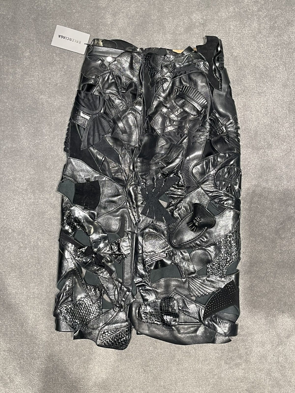 Balenciaga (☢️1OF1☢️) Balenciaga 21SS “NIKE” Upcycled Leather Maxi Skirt Size 36" / US 14 / IT 50 - 2 Thumbnail