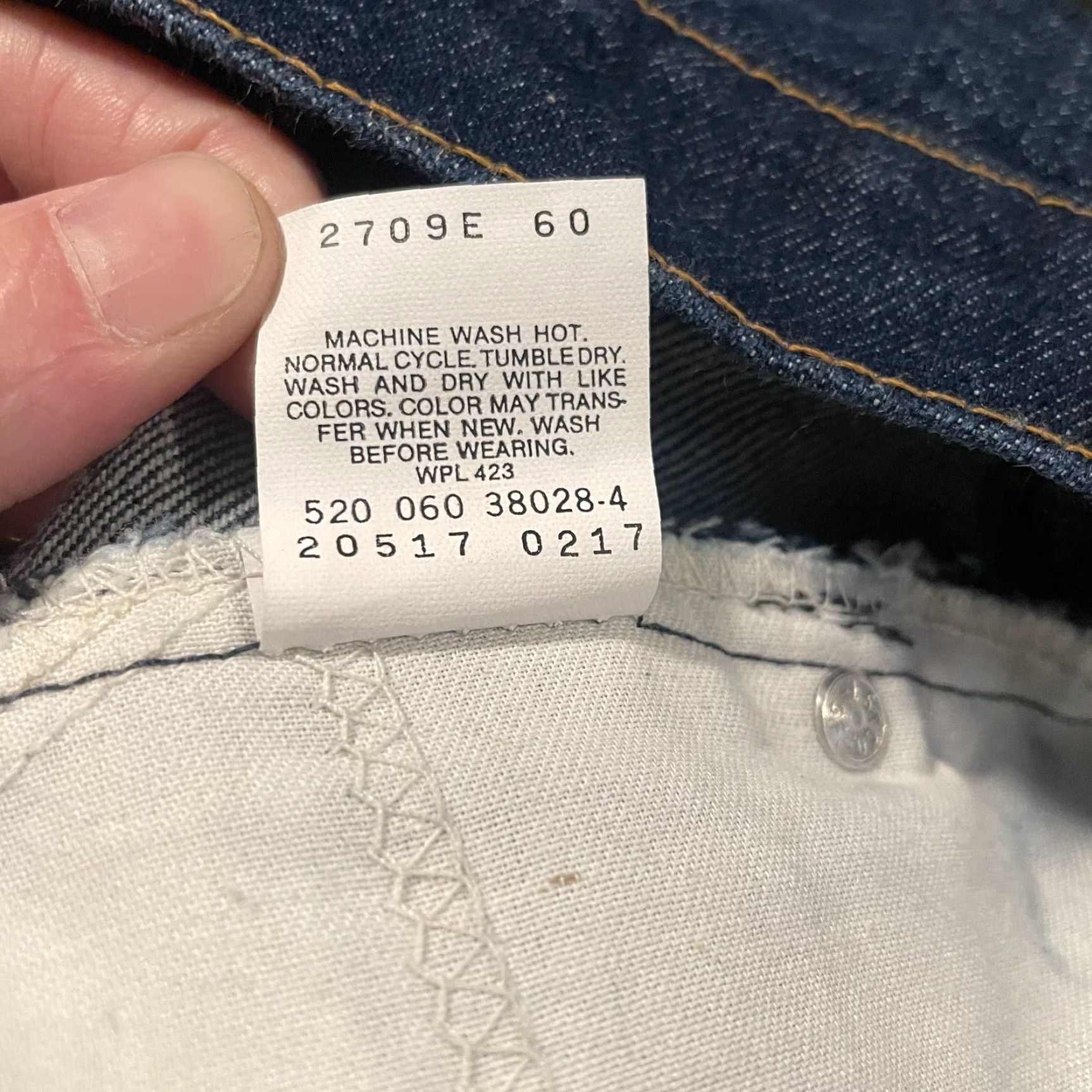 Levi's VINTAGE Levi's 517 Denim Jean Mens 32x27 Dark Blue Scovill Zipper NNWT 20517 0217 Jeans Mens Size US 32 / EU 48 - 6 Thumbnail