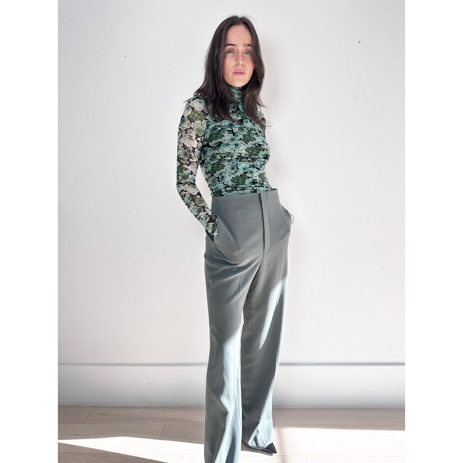 Scanlan Theodore Scanlan Theodore Tailored Crepe Trouser Size 28" / US 6 / IT 42 - 7 Thumbnail