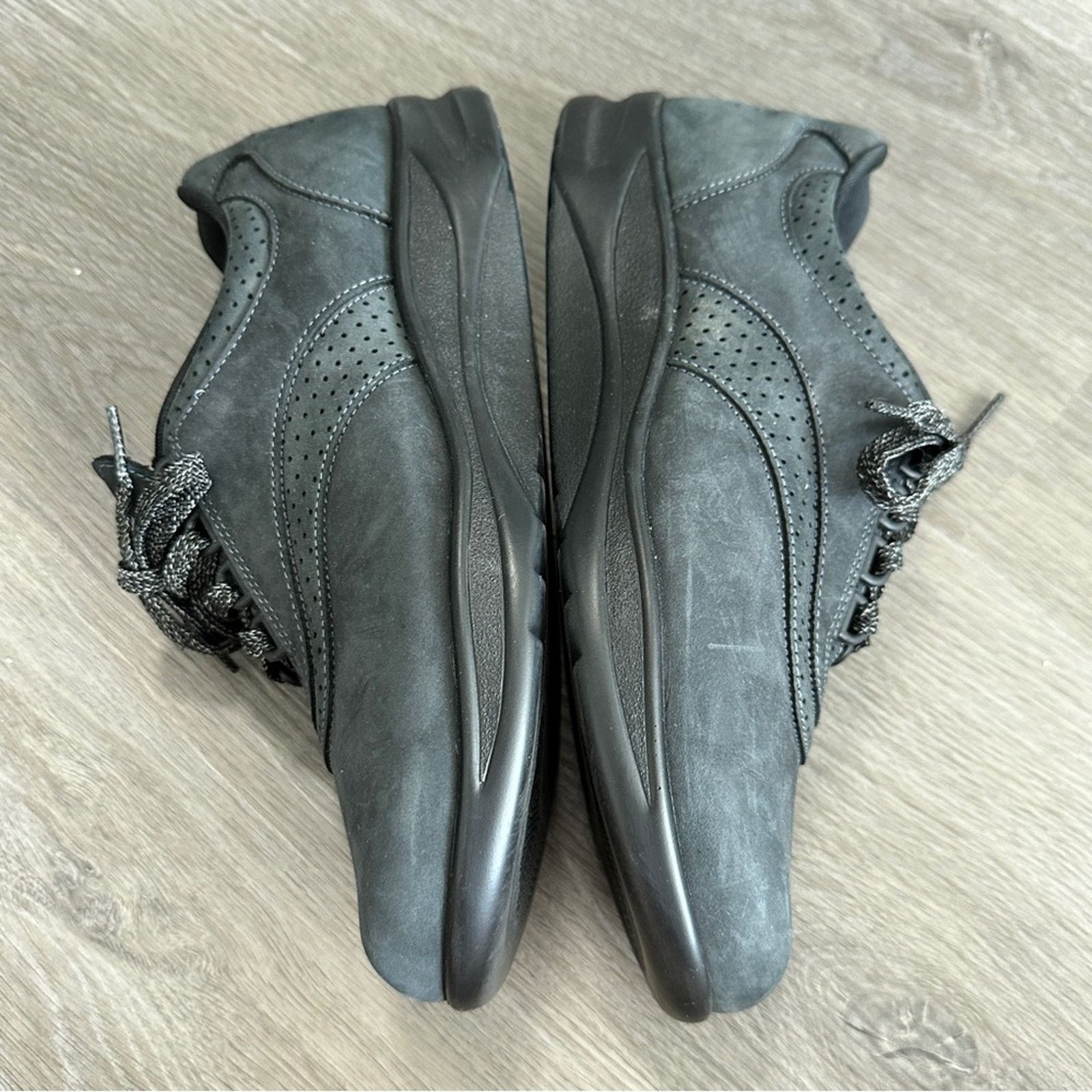 SAS SAS Walk Easy Lace Up Walking Shoe Slim Nubuck Leather 7.5 Size US 7.5 / IT 37.5 - 3 Thumbnail