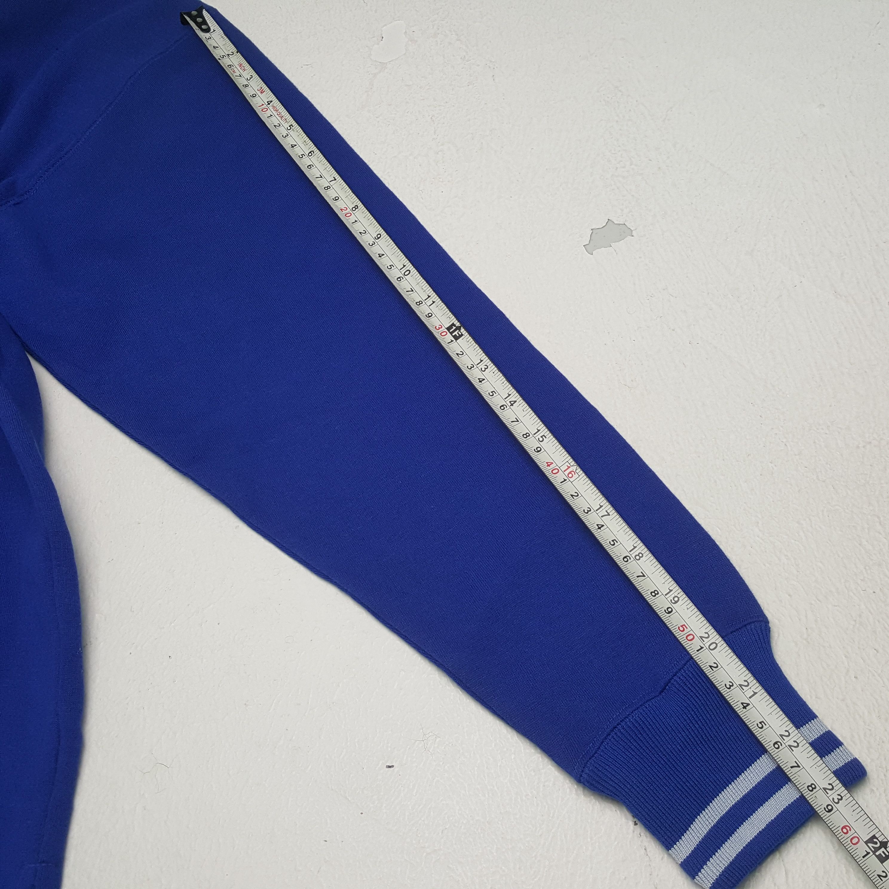 Vintage Vintage Alien Visitor Production Skateboard Style Sweatshirt Size US L / EU 52-54 / 3 - 12 Thumbnail