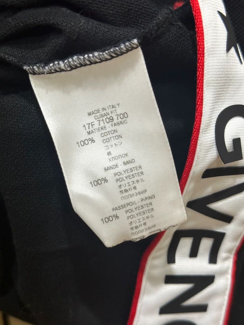 Givenchy Givenchy Black Polo T L Size Size US L / EU 52-54 / 3 - 4 Thumbnail