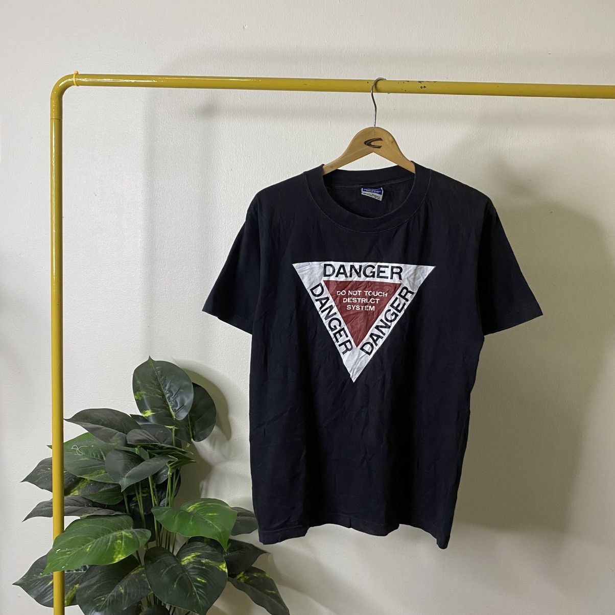 Vintage 2000s Phantom World's Army Heavy Surplus Store Tee Size US M / EU 48-50 / 2 - 1 Thumbnail
