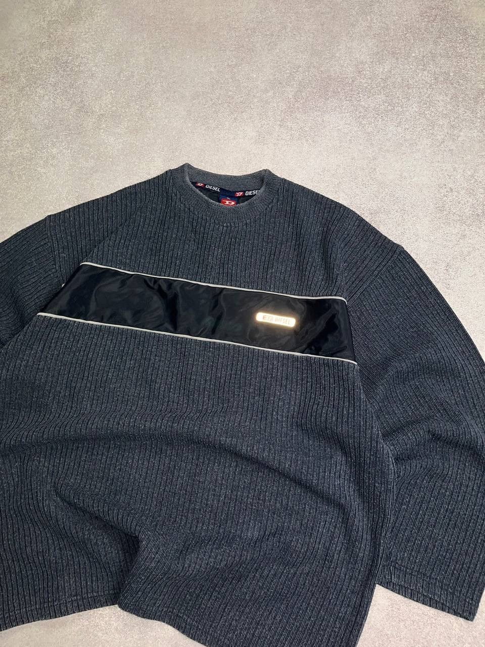 Diesel Vintage Diesel Archival Boxy Longsleeve XL Size US XL / EU 56 / 4 - 2 Thumbnail