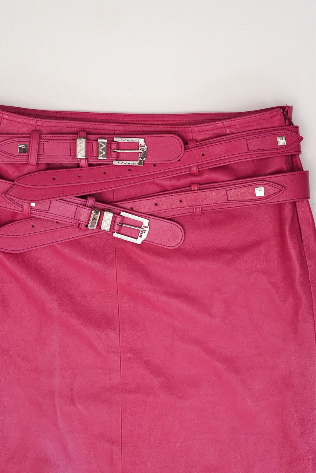 Dior Christian Dior Early 2000s Pink Leather Skirt Size 28" / US 6 / IT 42 - 9 Thumbnail