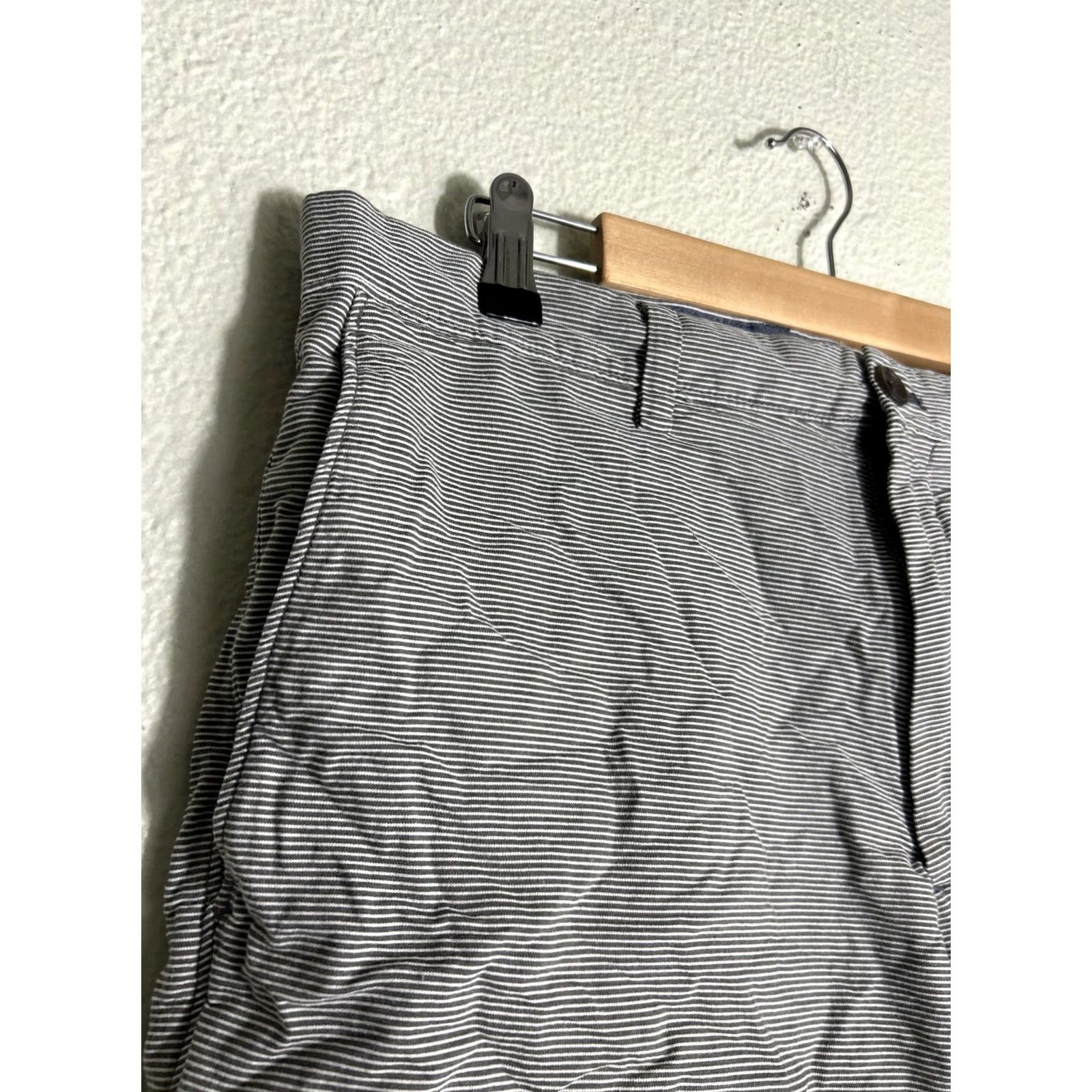 Banana Republic Banana Republic Cotton Shorts Blue White Striped 34 Men Regular 11" Chino Colorful 34x11 Size US 34 / EU 50 - 4 Thumbnail