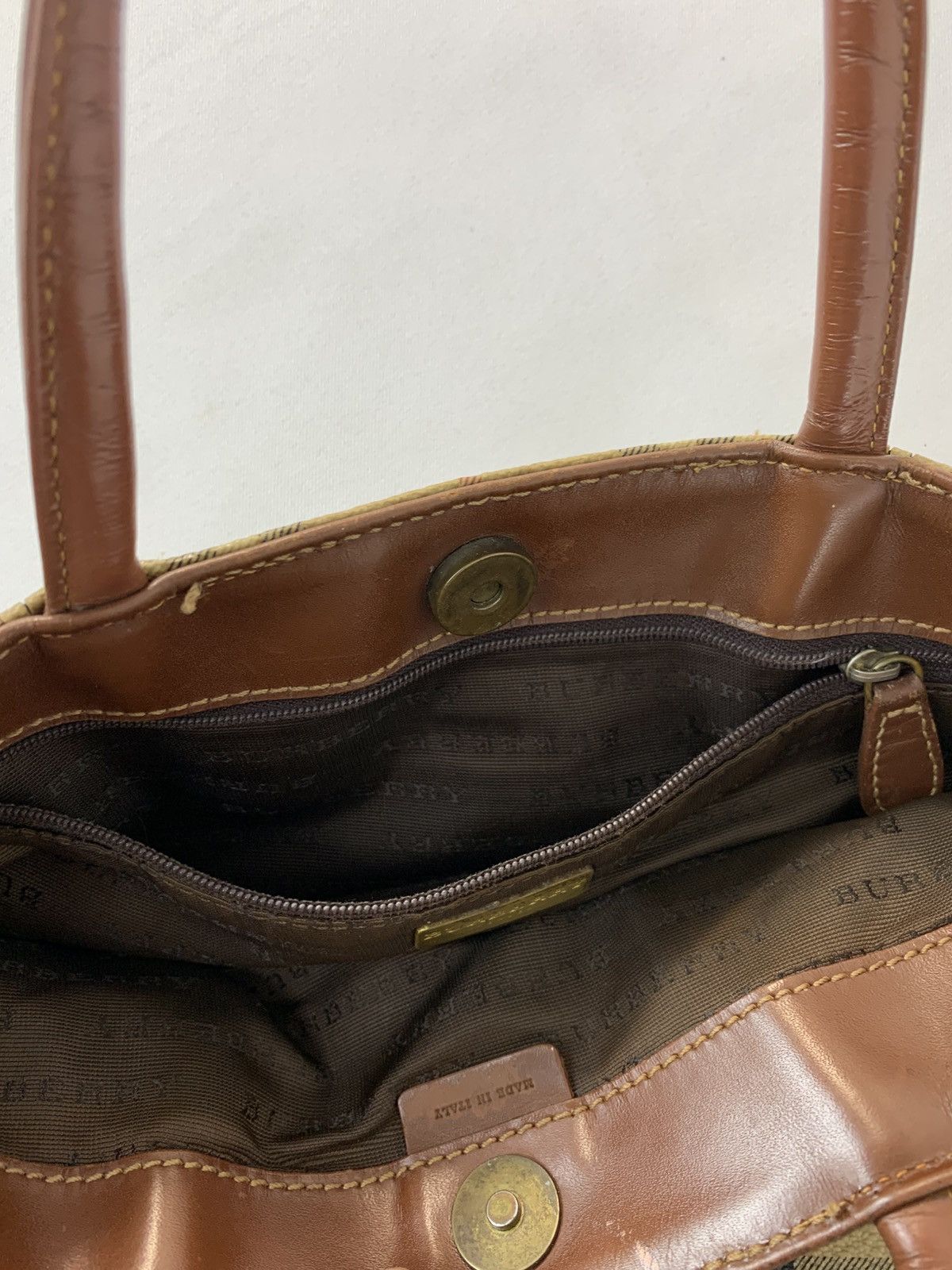 Burberry 90s Burberrys London Leather Tote Bag Nova Checked Monogram Size ONE SIZE - 8 Thumbnail