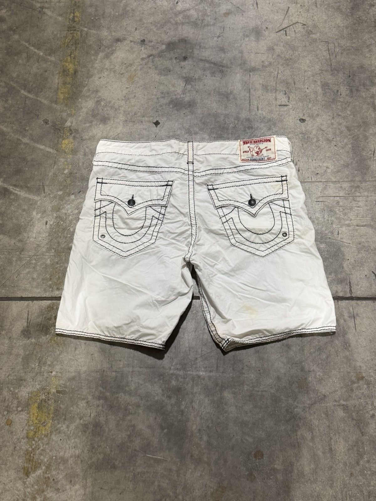 True Religion 2000s Vintage True Religion Board Shorts 40 Size US 40 / EU 56 - 1 Thumbnail