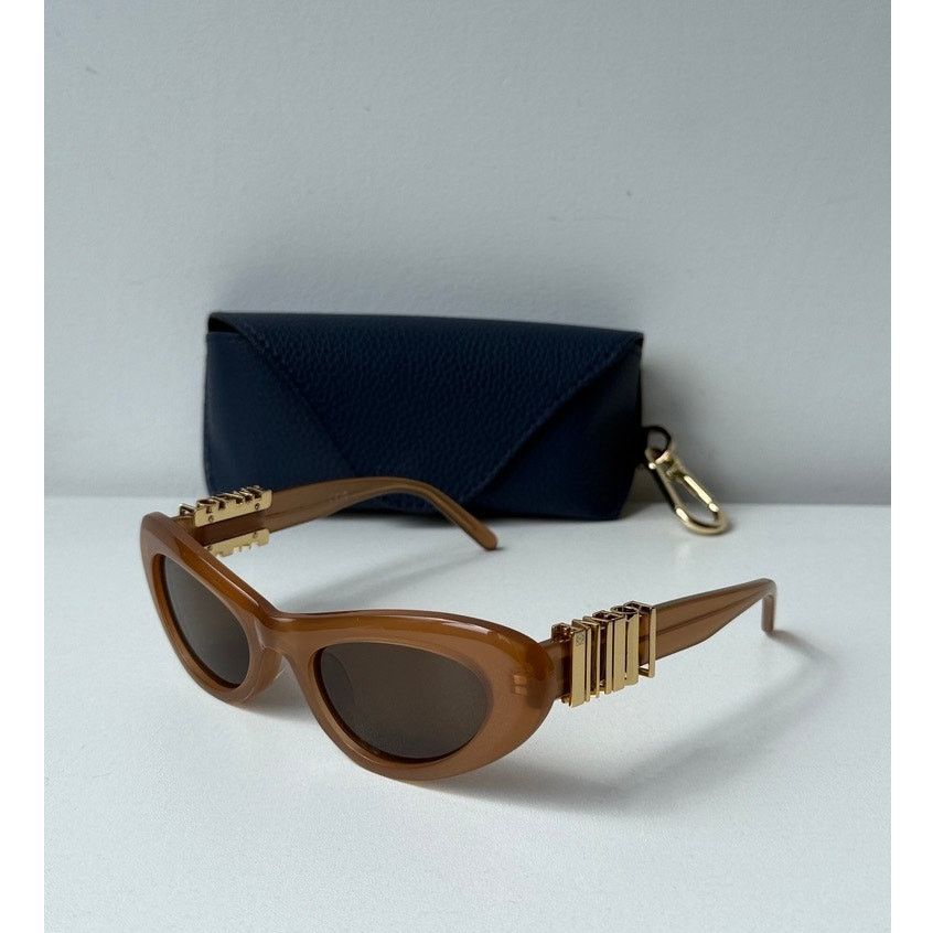 Loewe NEW Loewe LW40156U Cat Eye Sunglasses in Brown Size ONE SIZE - 1 Thumbnail