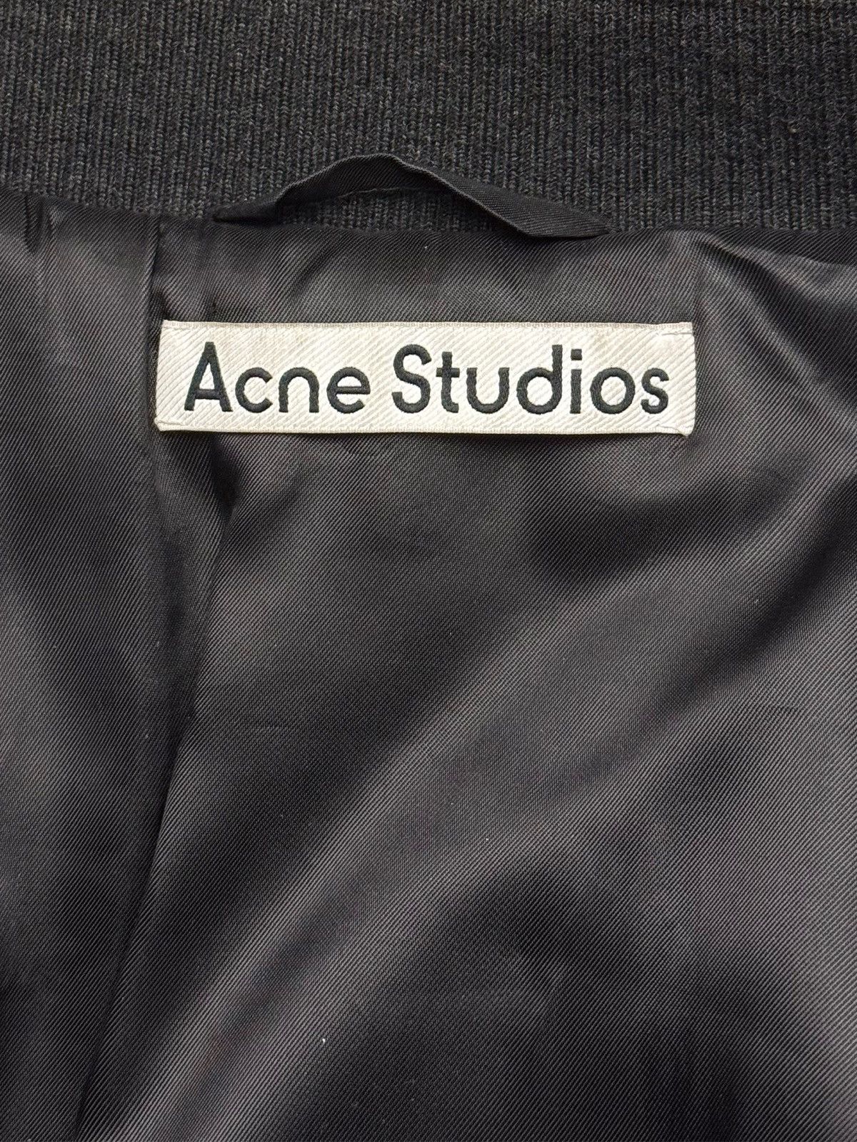 Acne Studios Acne Studios distressed leather bomber jacket Size XS / US 0-2 / IT 36-38 - 2 Thumbnail