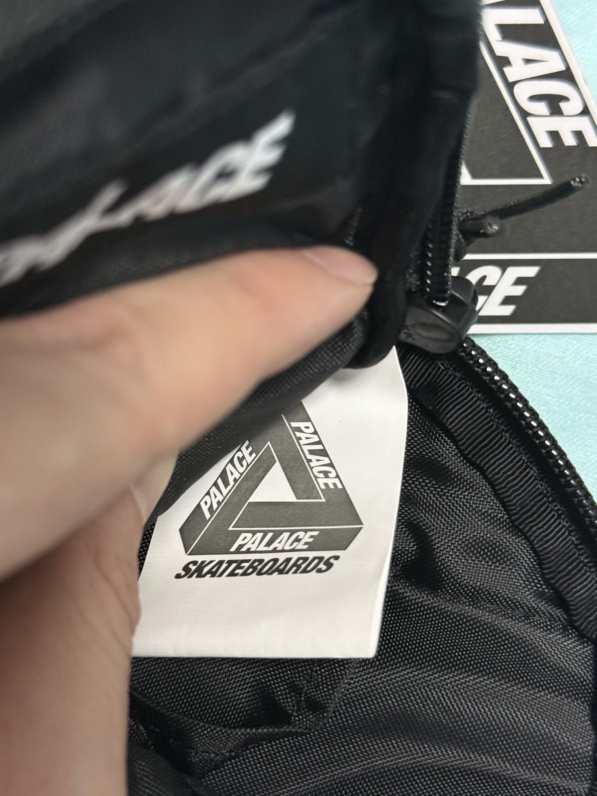 Palace Palace sling sack small bag fig red tri ferg Size ONE SIZE - 5 Thumbnail