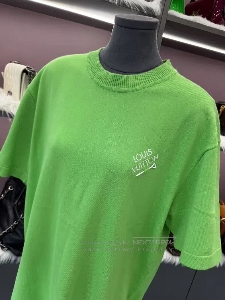 Louis Vuitton Louis Vuitton Green pin embroidered logo knit half-sleeve Size US XL / EU 56 / 4 - 4 Thumbnail