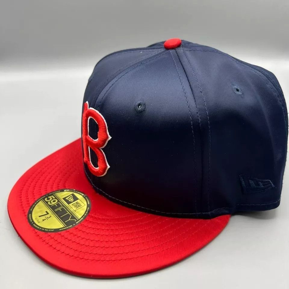 New Era Boston Red Sox Hat Men 7 3/4 Satin 59Fifty New Era Fitted Size ONE SIZE - 2 Thumbnail