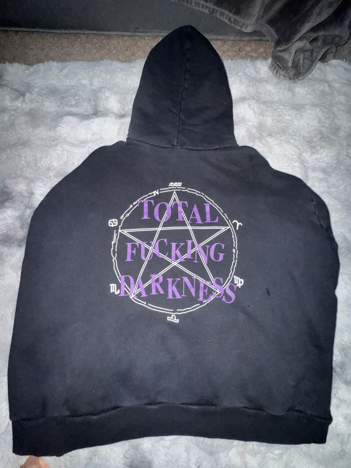 Vetements Total ****ing darkness hoodie Size S / US 4 / IT 40 - 7 Thumbnail