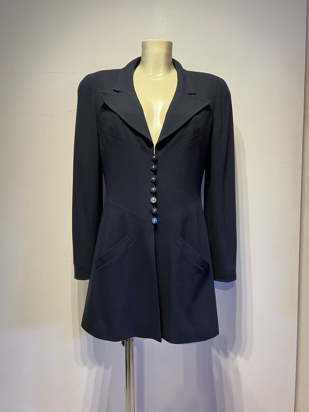 Chanel Chanel 1997 blazer Size M / US 6-8 / IT 42-44 - 11 Thumbnail
