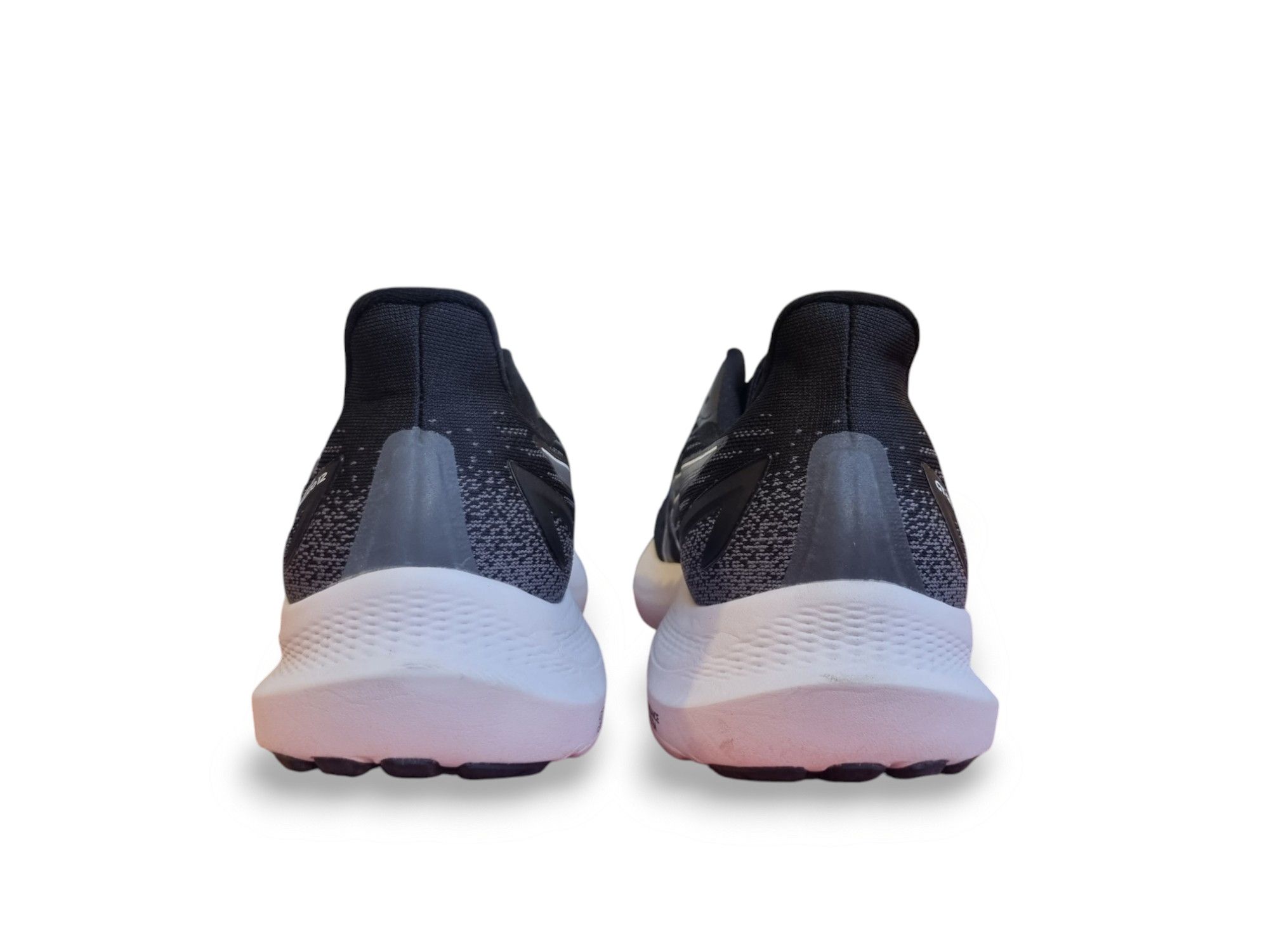 Asics Asics GT-2000 12 Size US 12 / EU 45 - 5 Thumbnail