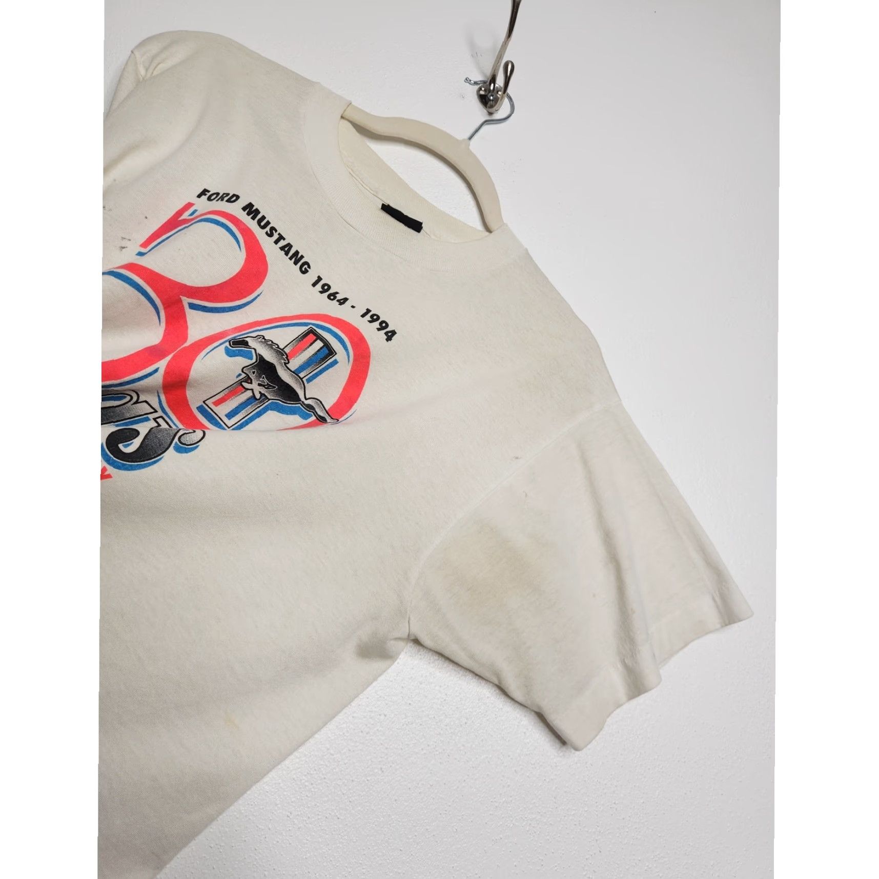Vintage VINTAGE Ford Mustang Shirt Mens L Distressed 30 Years Single Stitch White Grunge Car Screen Stars Size US L / EU 52-54 / 3 - 6 Thumbnail