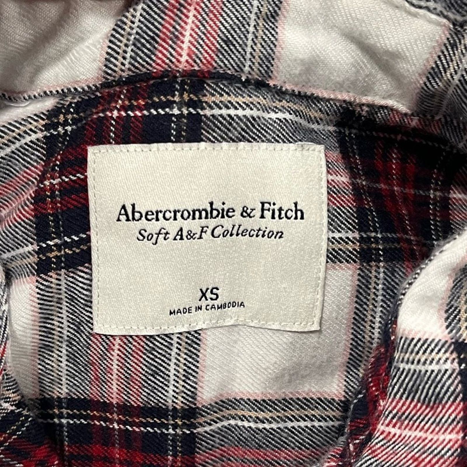 Abercrombie & Fitch Abercrombie & Fitch Soft A&F Collection Plaid Button-Down XS Size XS / US 0-2 / IT 36-38 - 2 Thumbnail