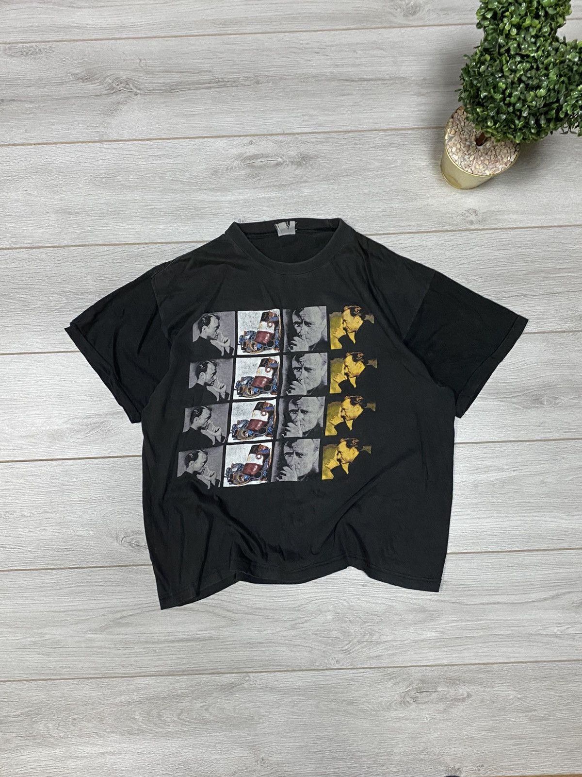 Band Tees Phil Collins 1994 both sides tour vintage T-Shirt Size US XL / EU 56 / 4 - 1 Thumbnail