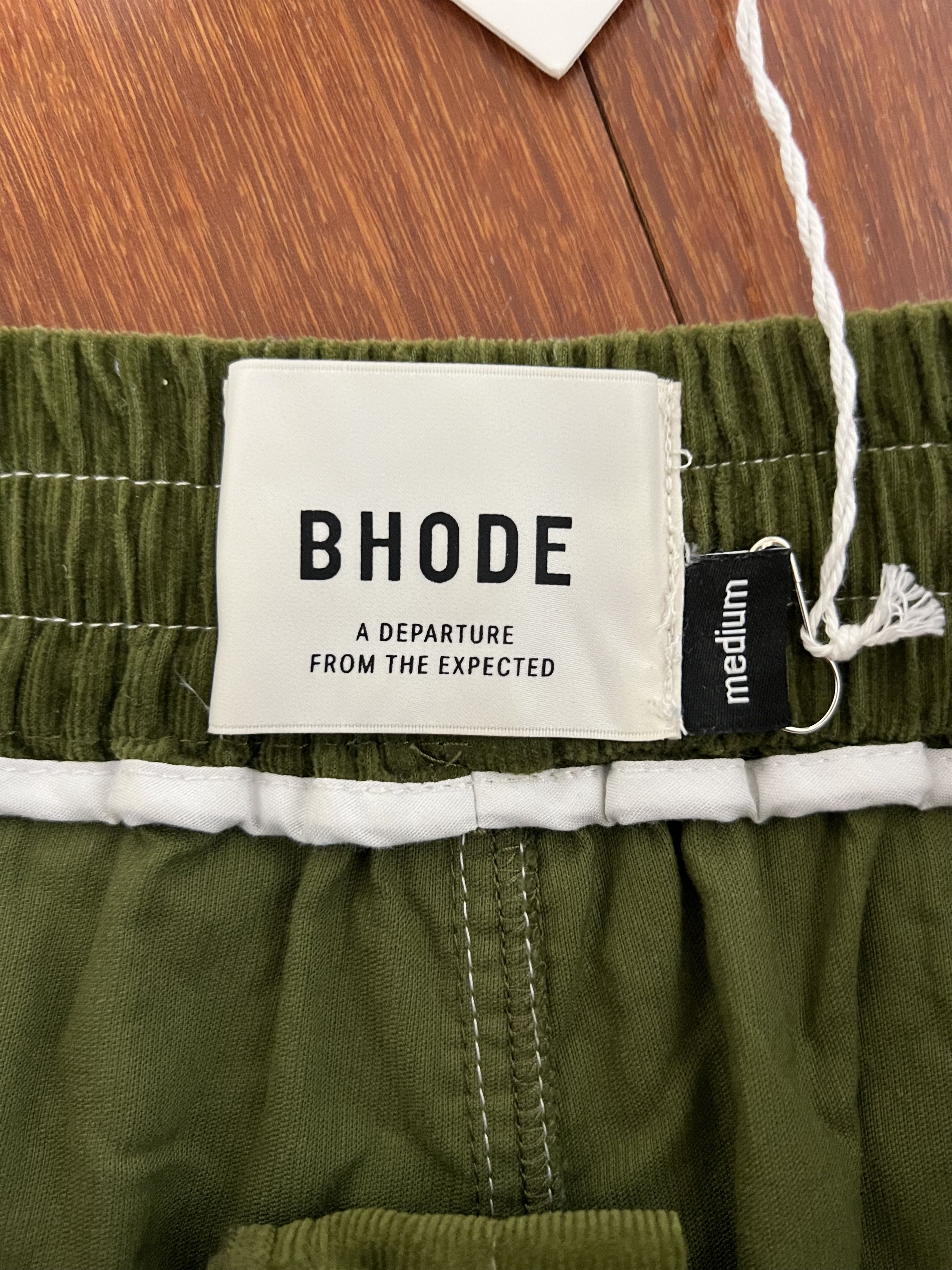 Other 💚 Bhode x Brisbane Moss Needle Corduroy Shorts Grass Green Size US 32 / EU 48 - 8 Thumbnail