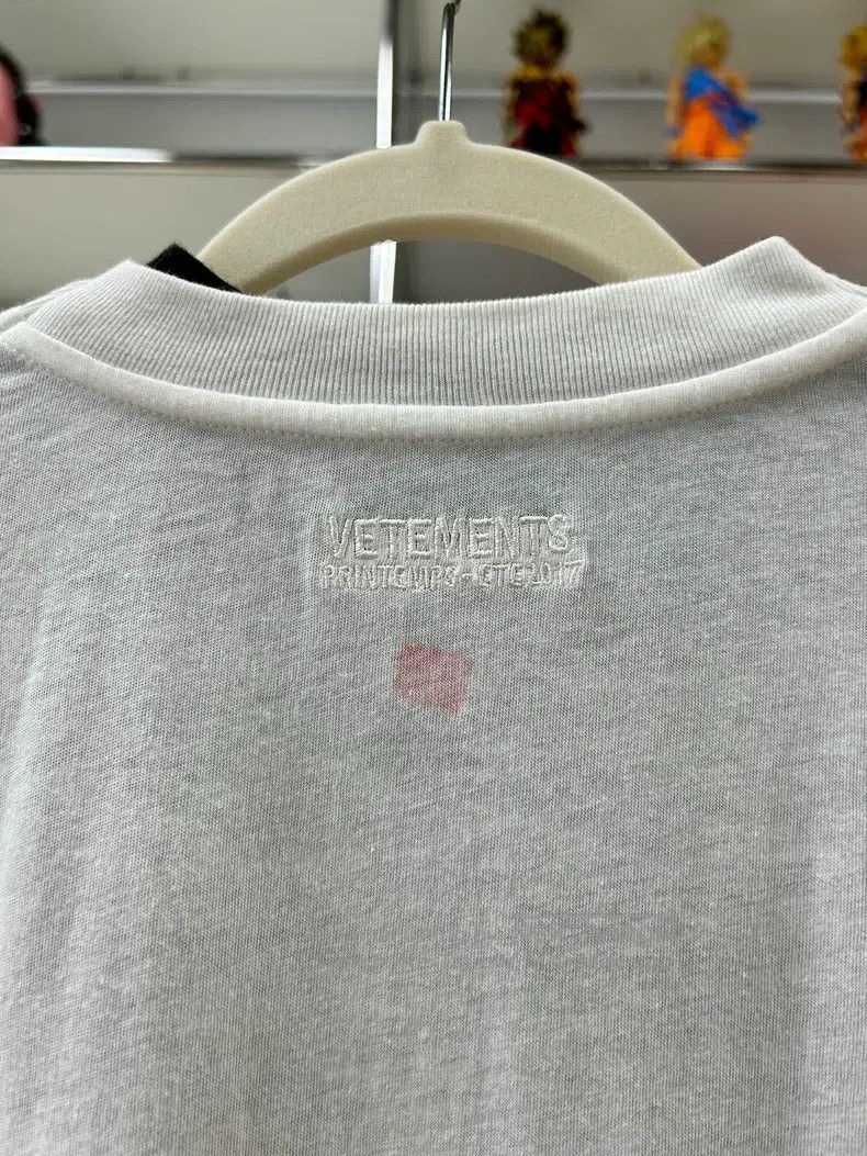 Vetements Vetements White Fake Two-Piece Double Layered T-Shirt Shor Size US XS / EU 42 / 0 - 6 Thumbnail