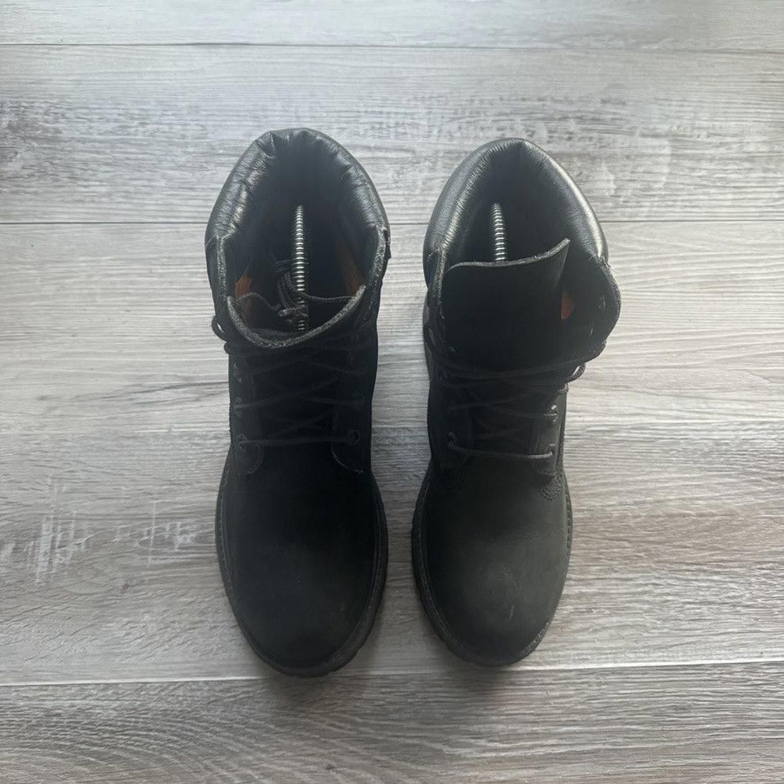 Timberland TIMBERLAND • Premium 6-Inch Boot "Black" (7M) Size US 7 / EU 40 - 7 Thumbnail