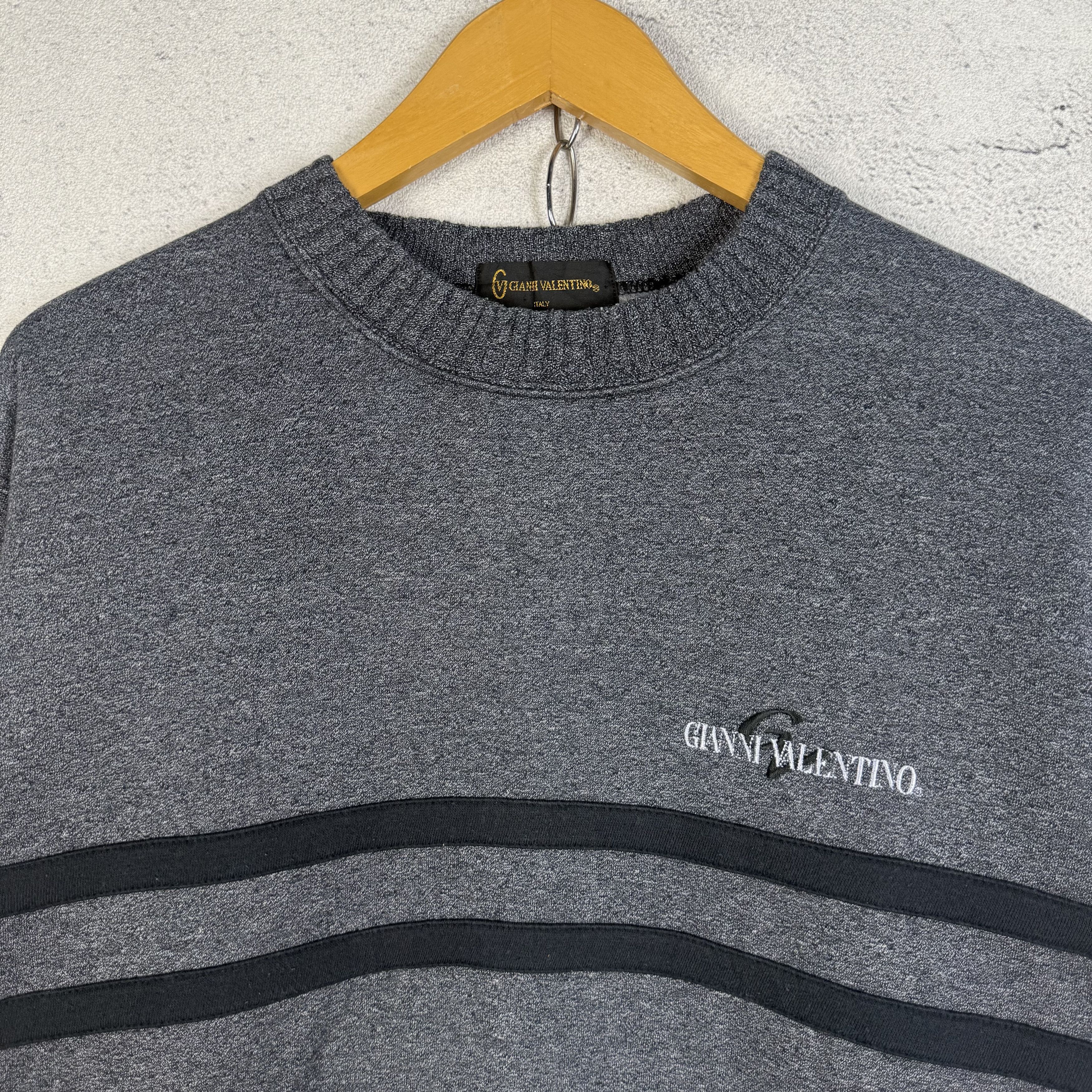 Gianni Valentino Vintage Gianni Valentino Italy Sweatshirt Crewneck Size US M / EU 48-50 / 2 - 3 Thumbnail
